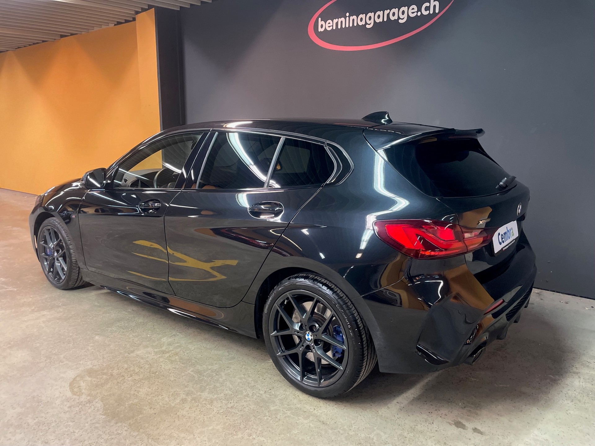 BMW M135i xDrive M-PERFOMANCE Steptronic SAG-image-2