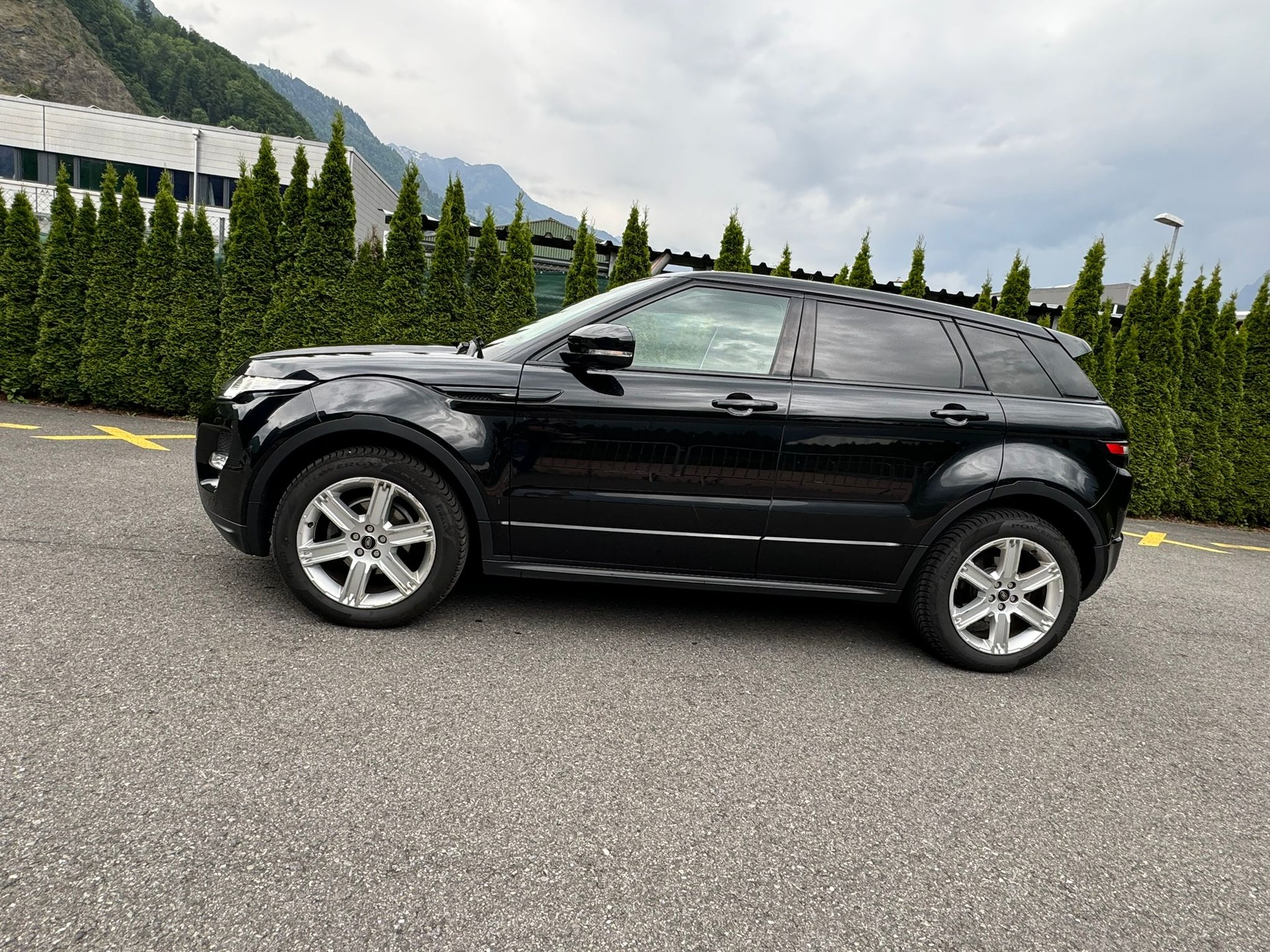 LAND ROVER Range Rover Evoque 2.0 Si4 Dynamic AT6-image-4