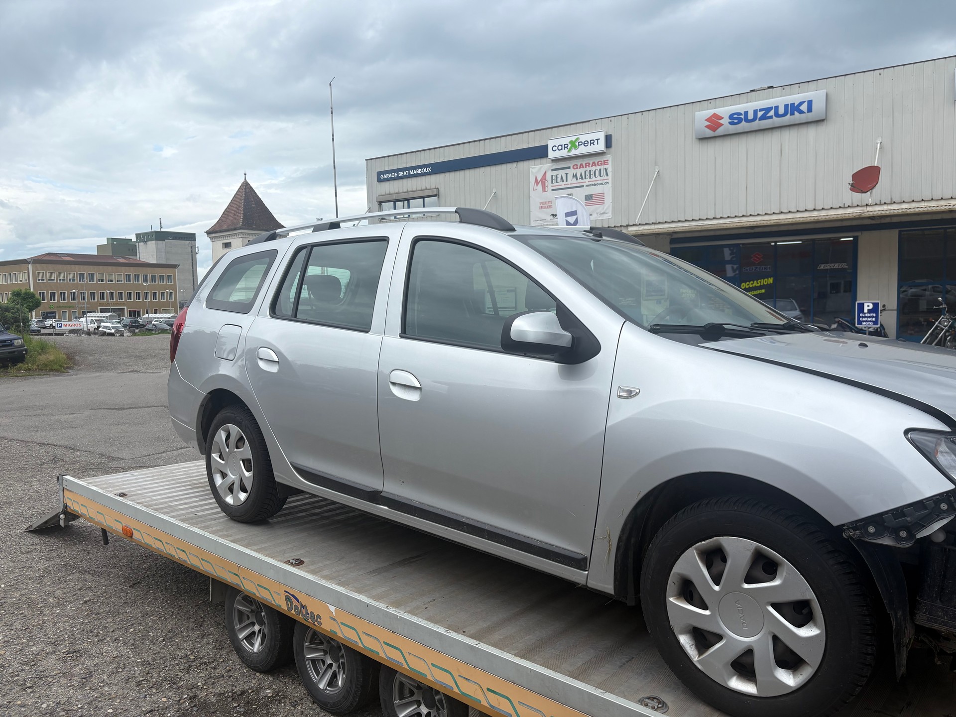 DACIA Logan MCV 0.9 Ambiance-image-1