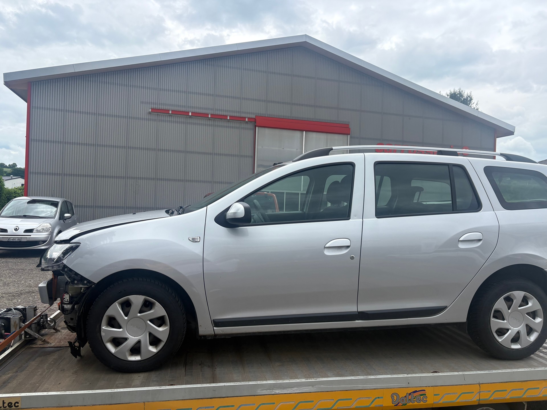 DACIA Logan MCV 0.9 Ambiance-image-8