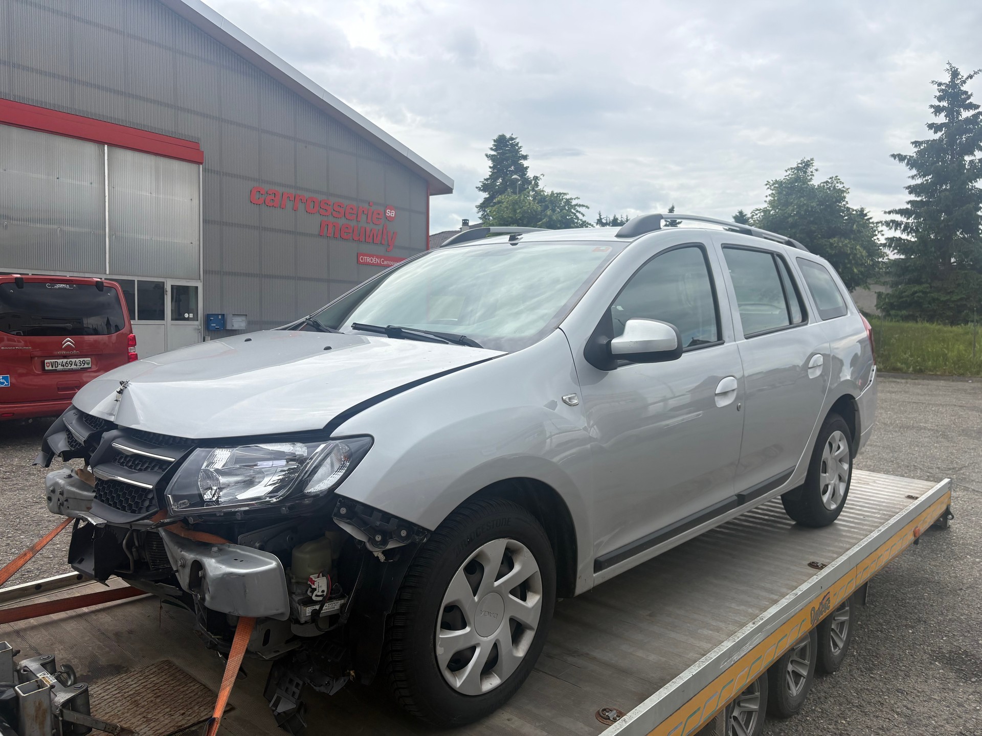 DACIA Logan MCV 0.9 Ambiance-image-10