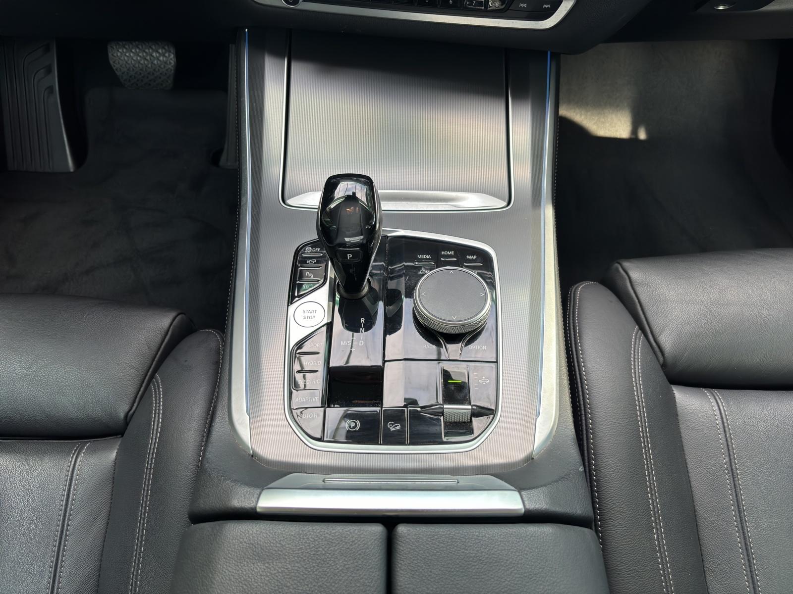 BMW X5 45e xDrive SAG-image-8