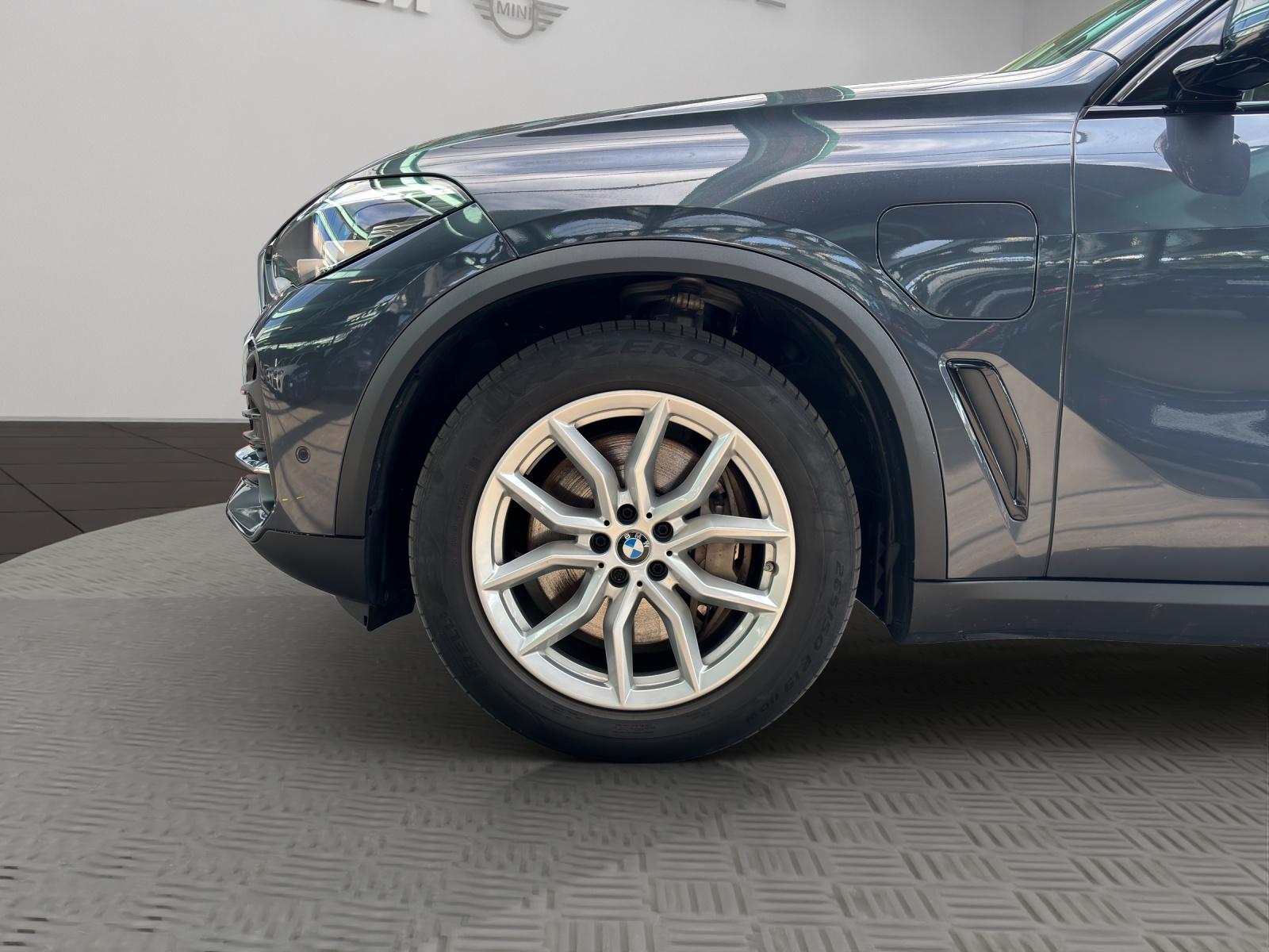 BMW X5 45e xDrive SAG-image-18