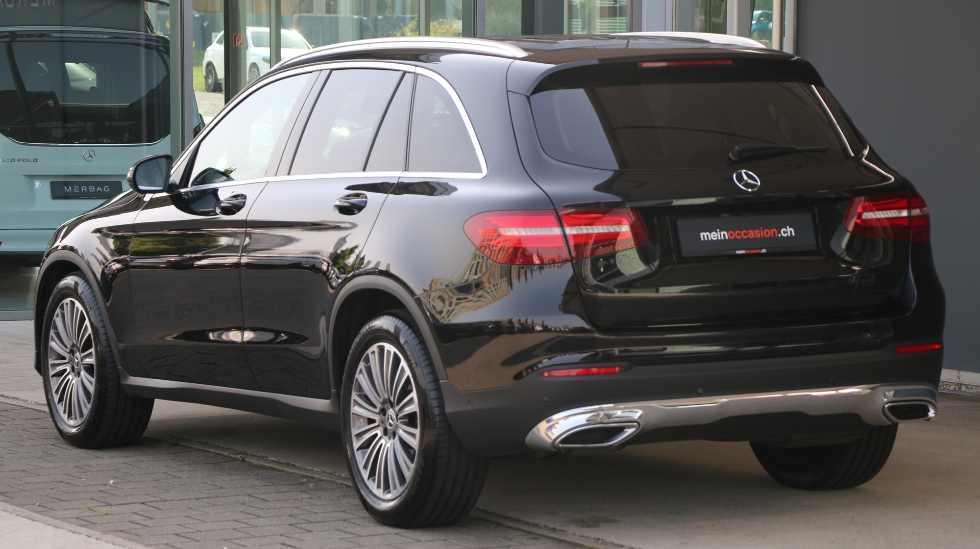 MERCEDES-BENZ GLC 220 d 4Matic-image-3