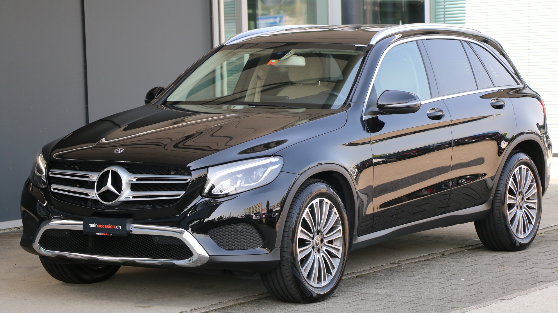 MERCEDES-BENZ GLC 220 d 4Matic-image-1