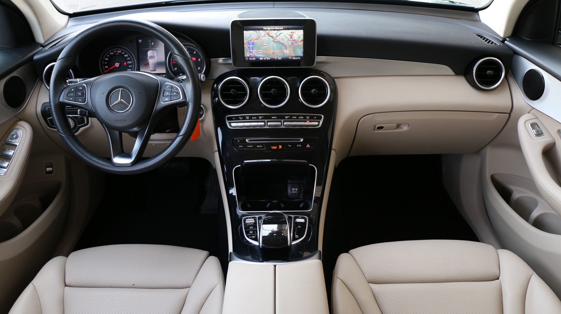 MERCEDES-BENZ GLC 220 d 4Matic-image-8
