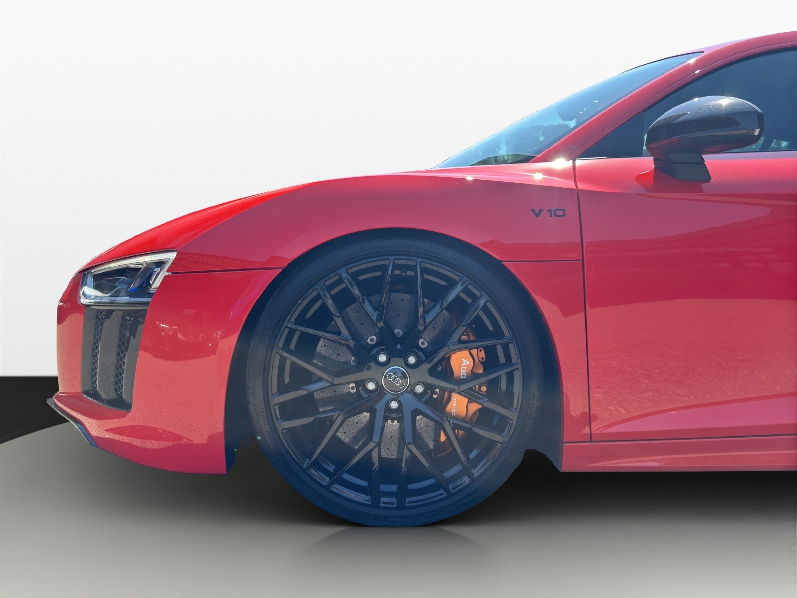 AUDI R8 Coupé 5.2 plus S-Tronic-image-19