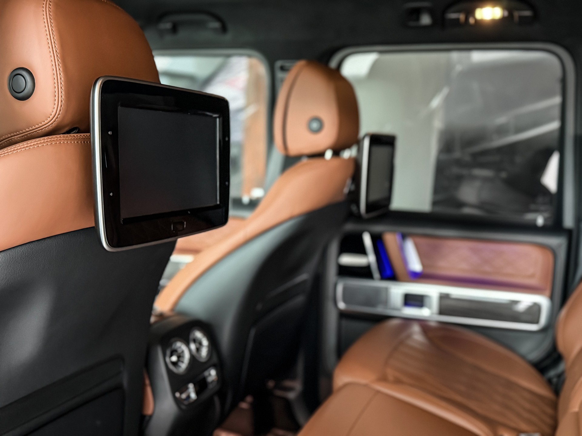 MERCEDES-BENZ G 500 9G-Tronic-image-12