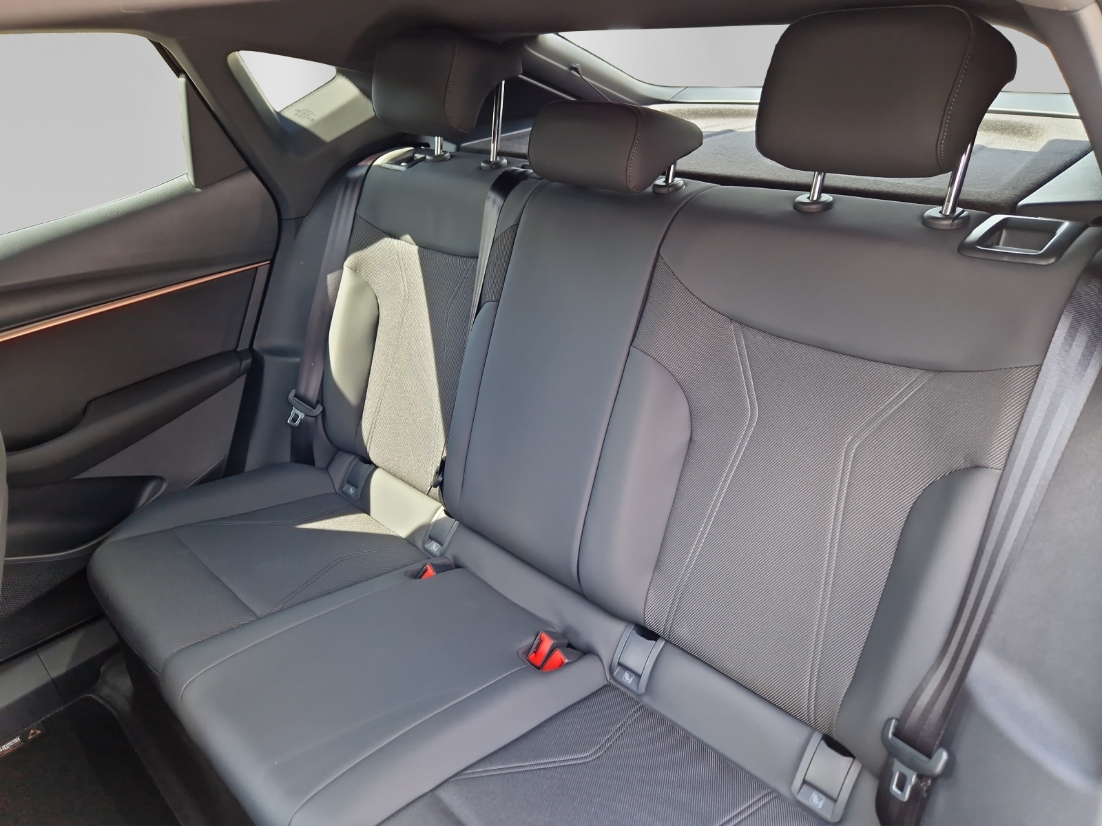 CUPRA Tavascan Type 8 77 kWh VZ-image-11