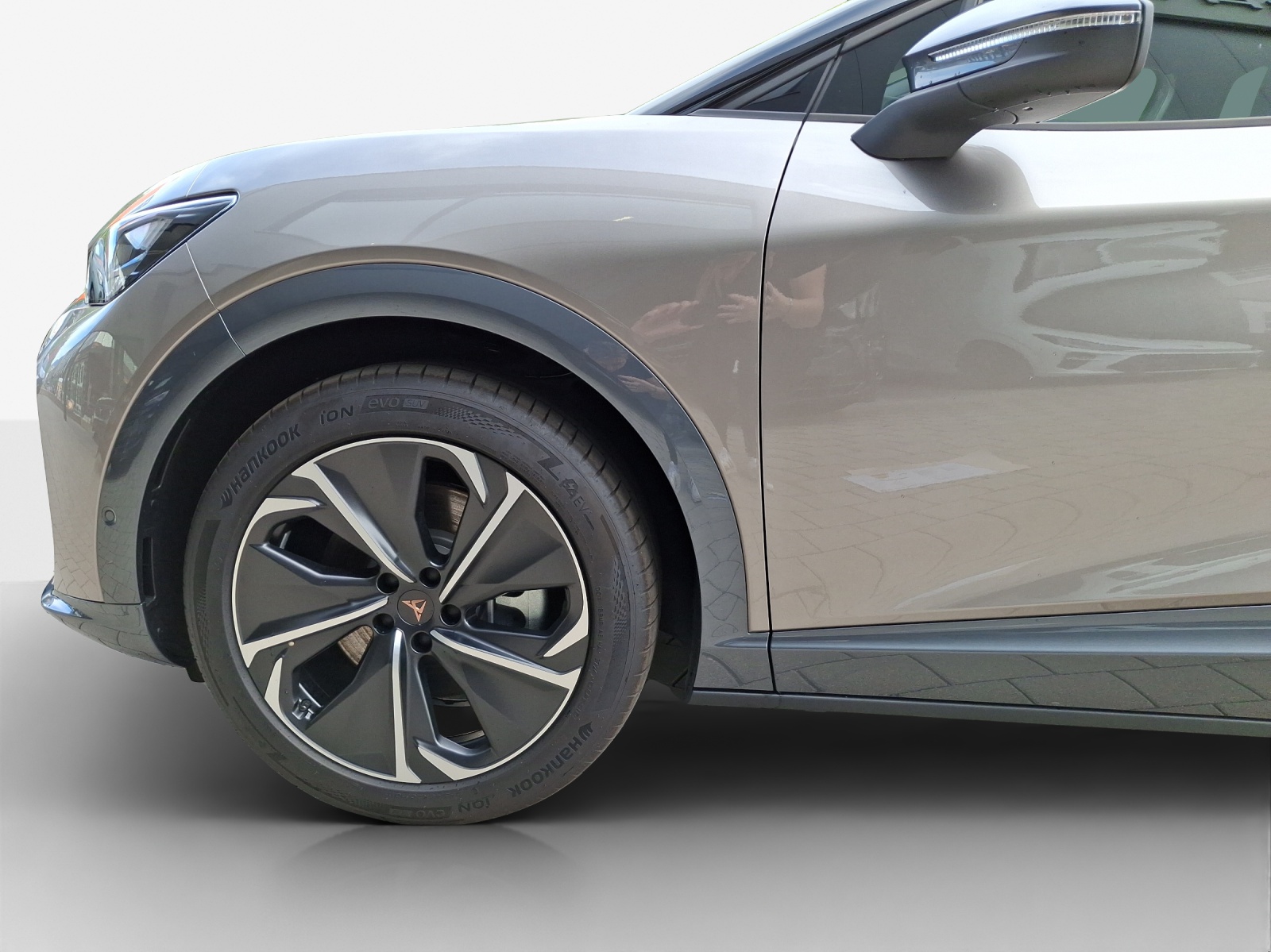 CUPRA Tavascan Type 8 77 kWh VZ-image-22