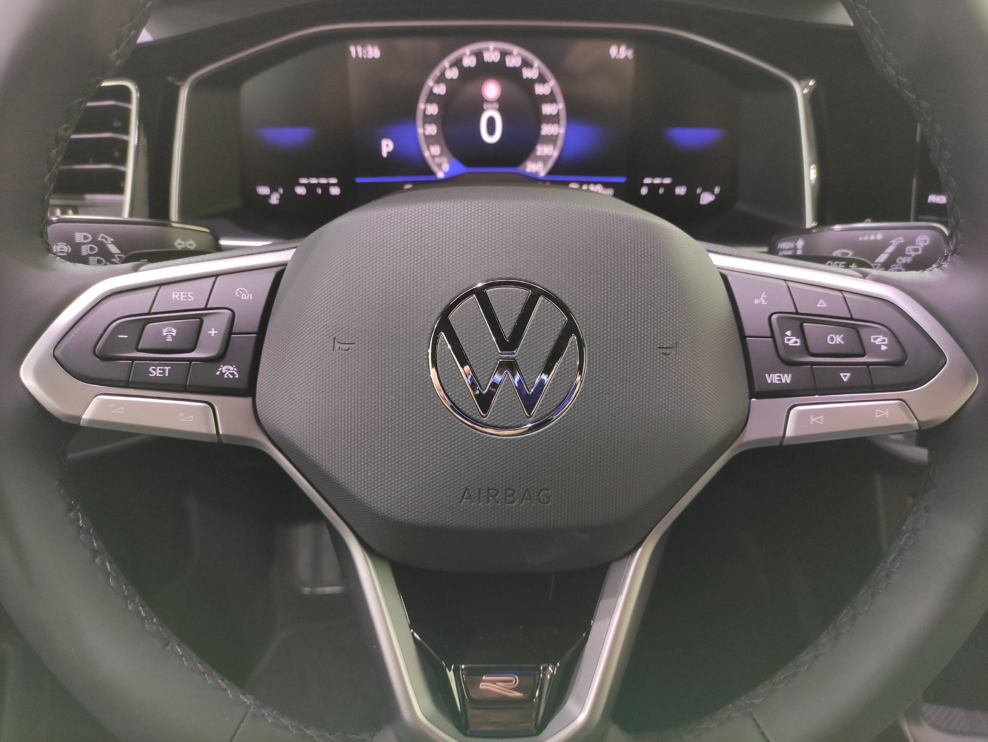 VW Taigo 1.5 TSI R-Line DSG-showroom-element-3