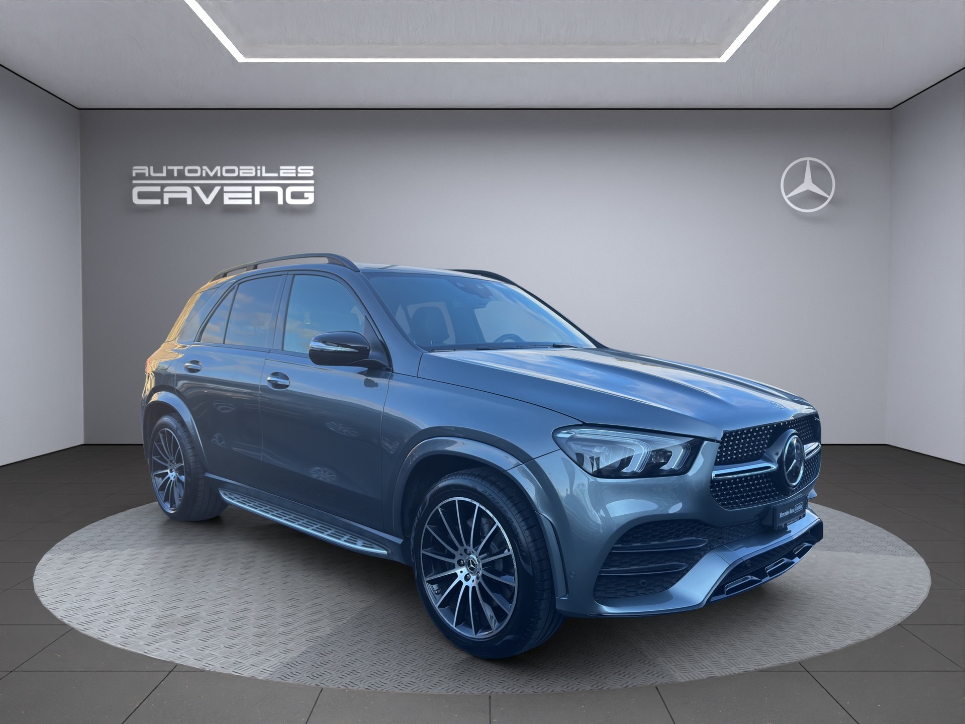 MERCEDES-BENZ GLE 350 d 4Matic AMG Line 9G-Tronic-image-6