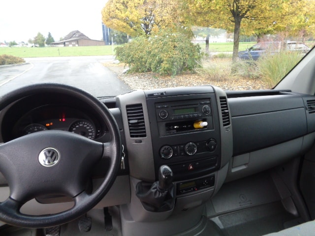 VW Crafter 50 2.5 TDI 164 PS-image-8