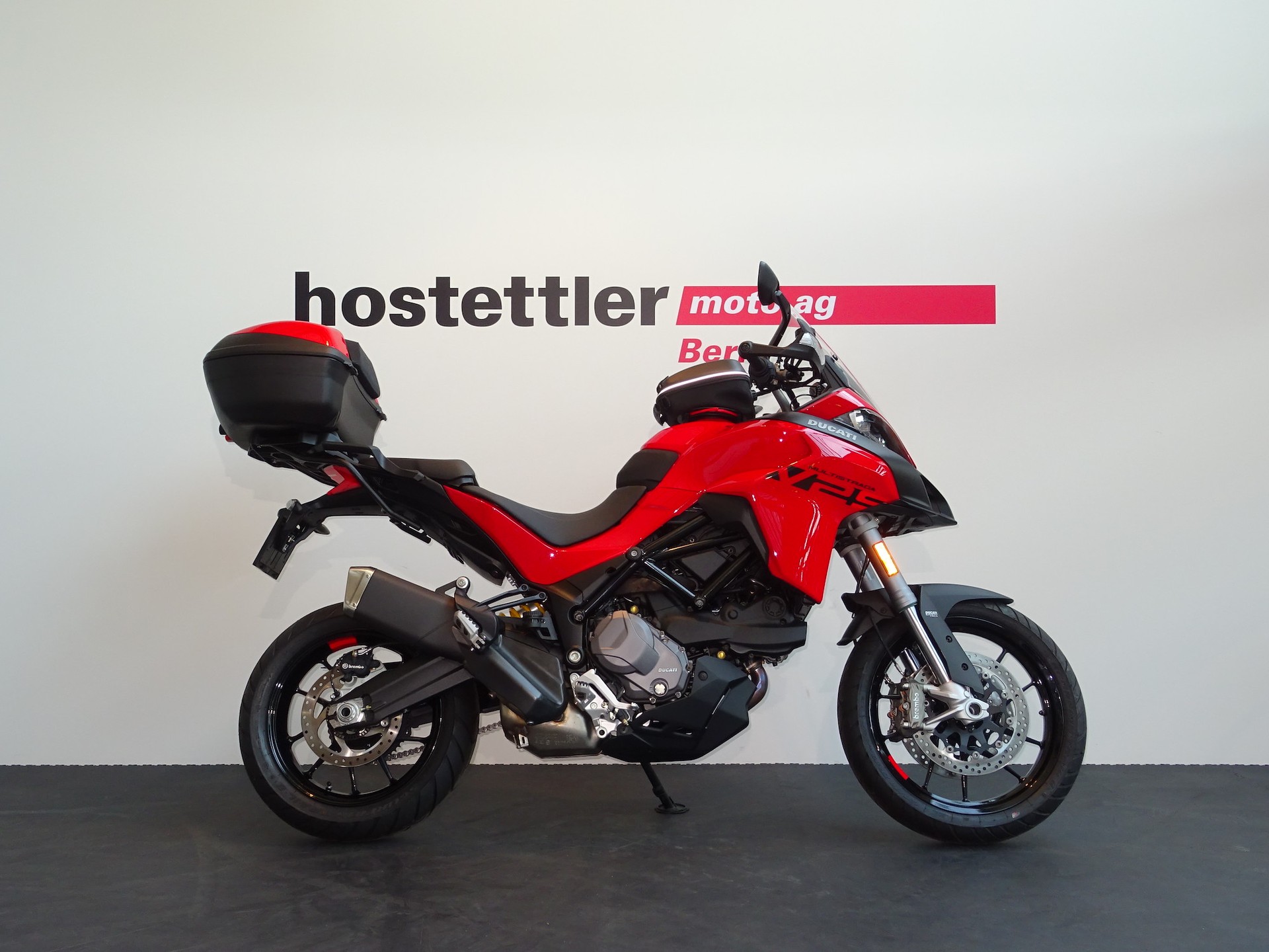 DUCATI Multistrada V2 S-showroom-element-1