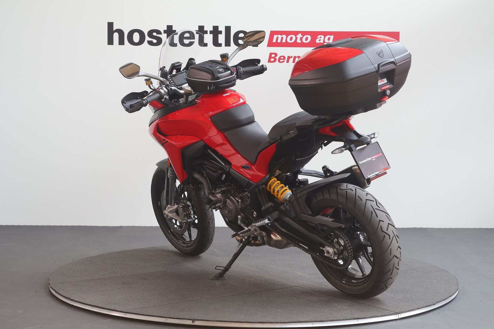 DUCATI Multistrada V2 S-showroom-element-3
