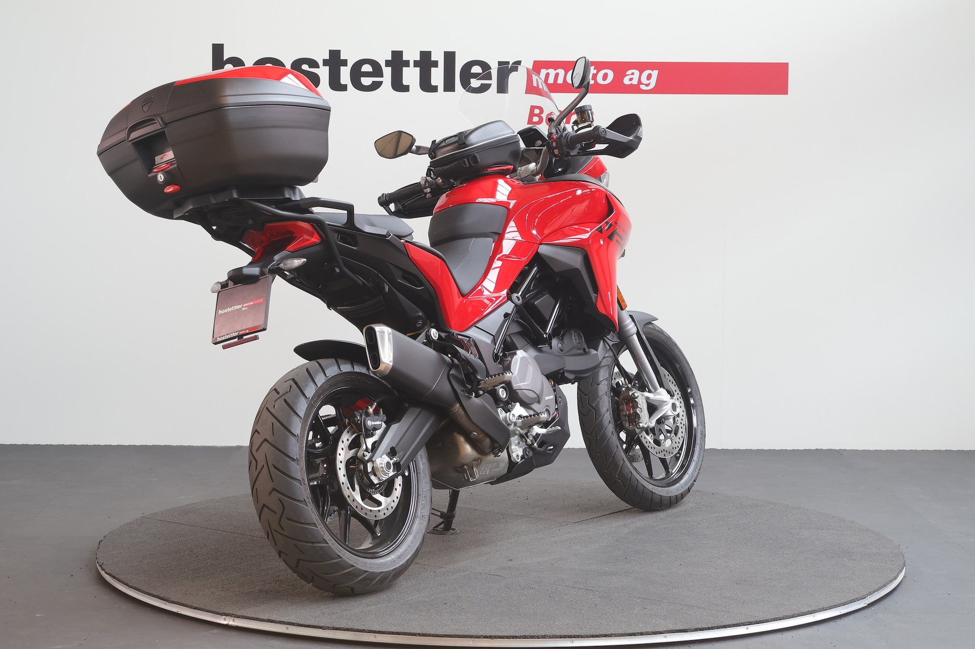 DUCATI Multistrada V2 S-showroom-element-2