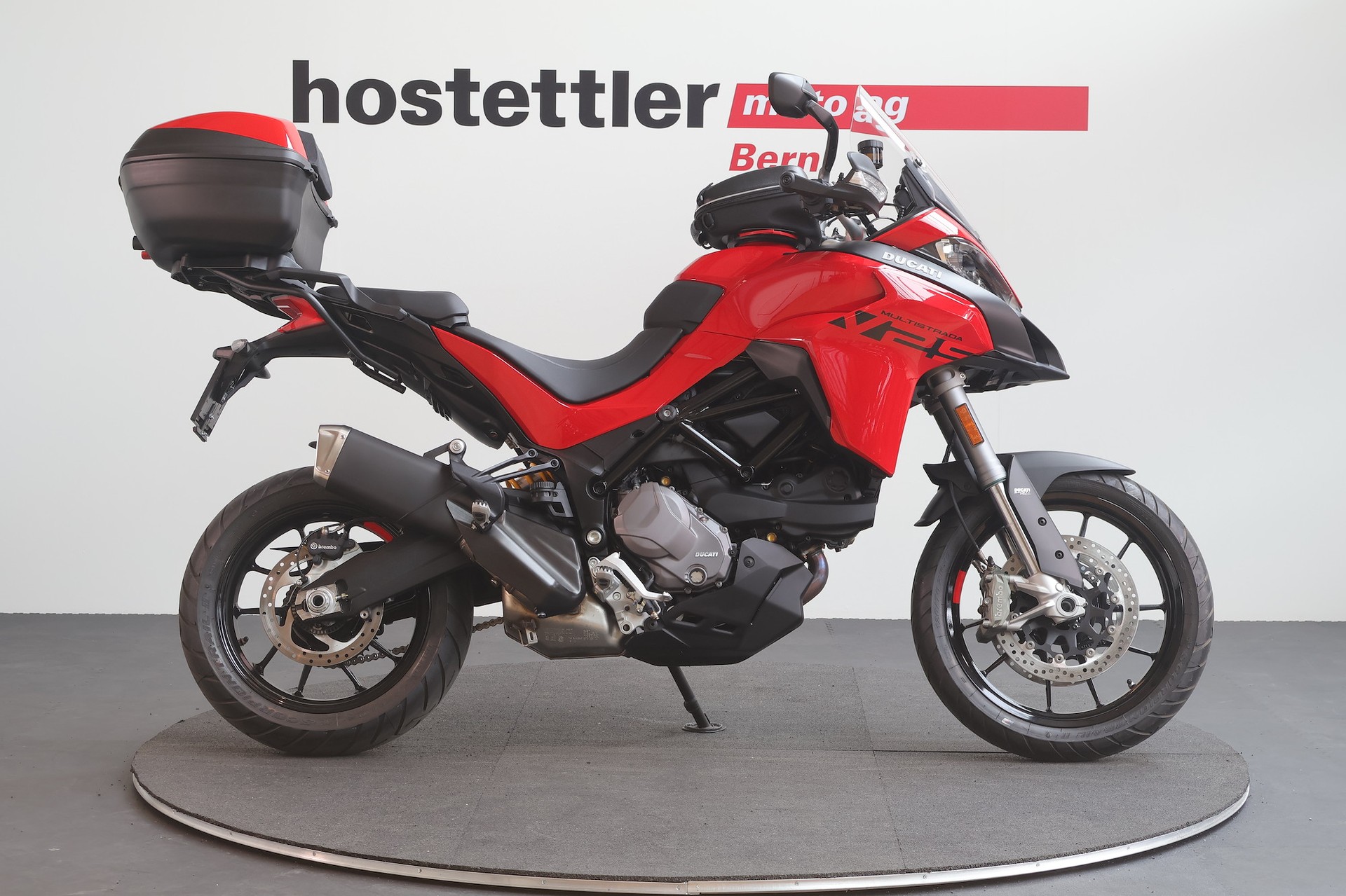 DUCATI Multistrada V2 S-showroom-element-1
