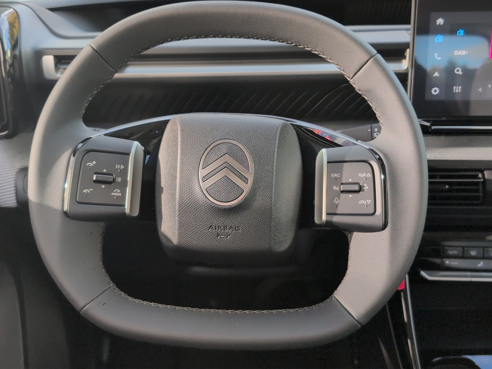 CITROEN e-C3 44kWh Max 100% Elektro Reichweite 320KM / 8-Jahre od. 160'000KM WE CARE Herstellergarantie-image-12