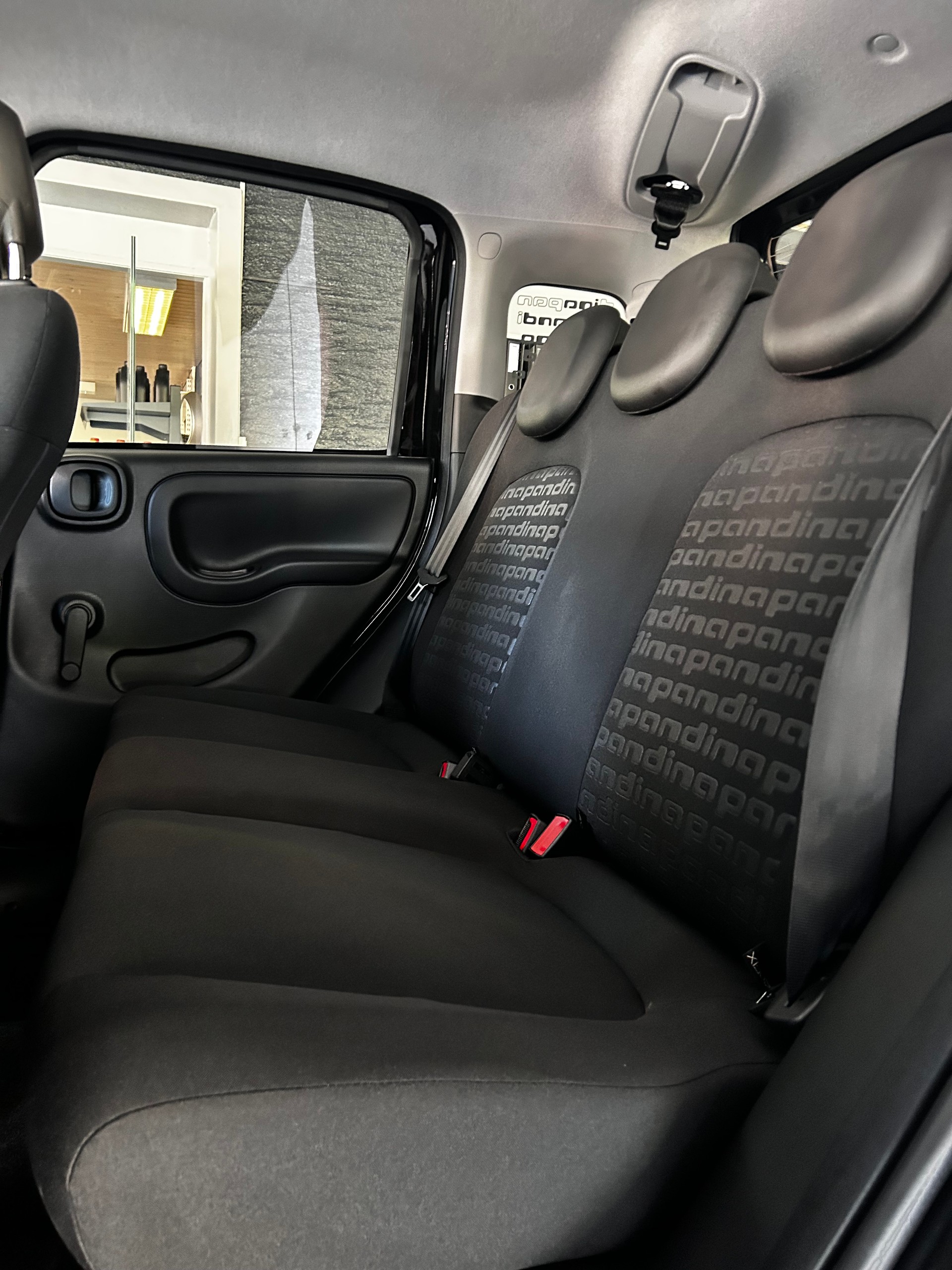 FIAT Panda 1.0 MHEV Cross-image-10