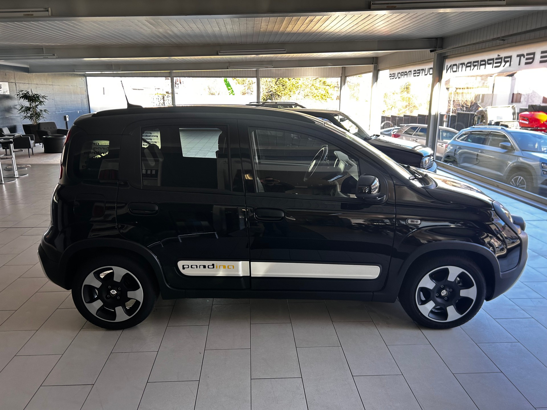 FIAT Panda 1.0 MHEV Cross-image-7