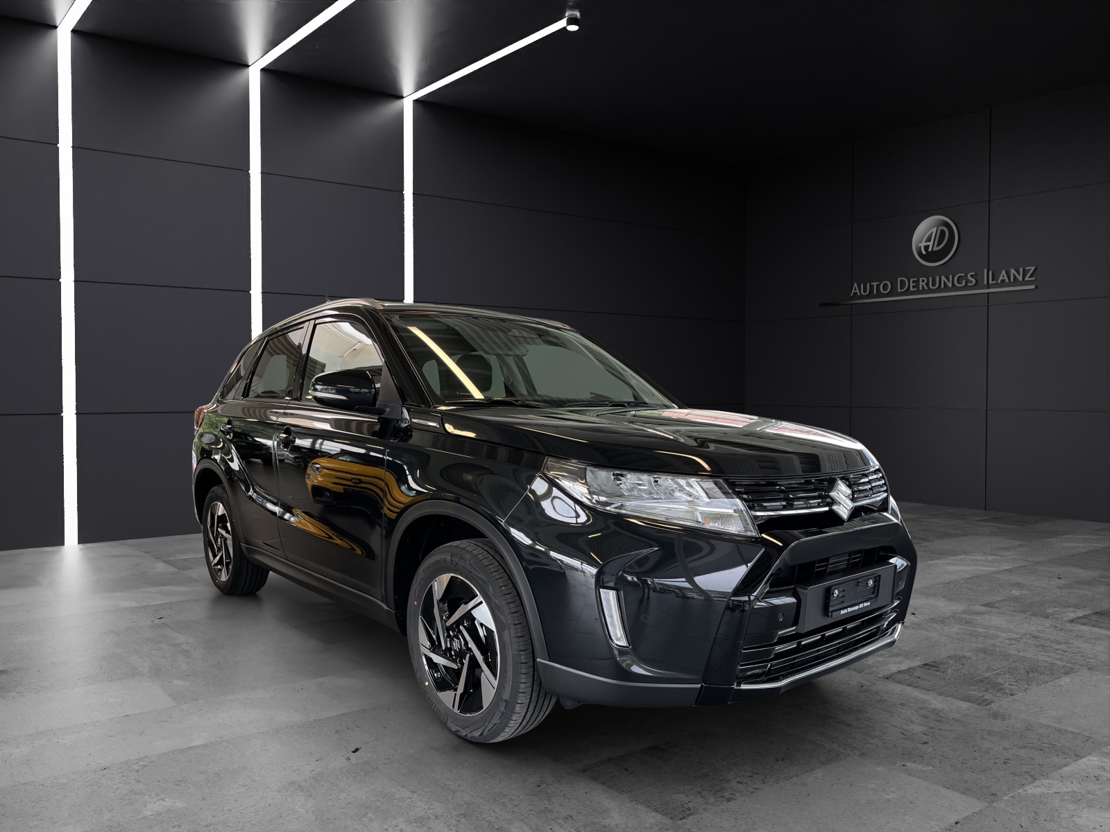 SUZUKI Vitara 1.4 T Compact Top Hybrid 4x4-showroom-element-1