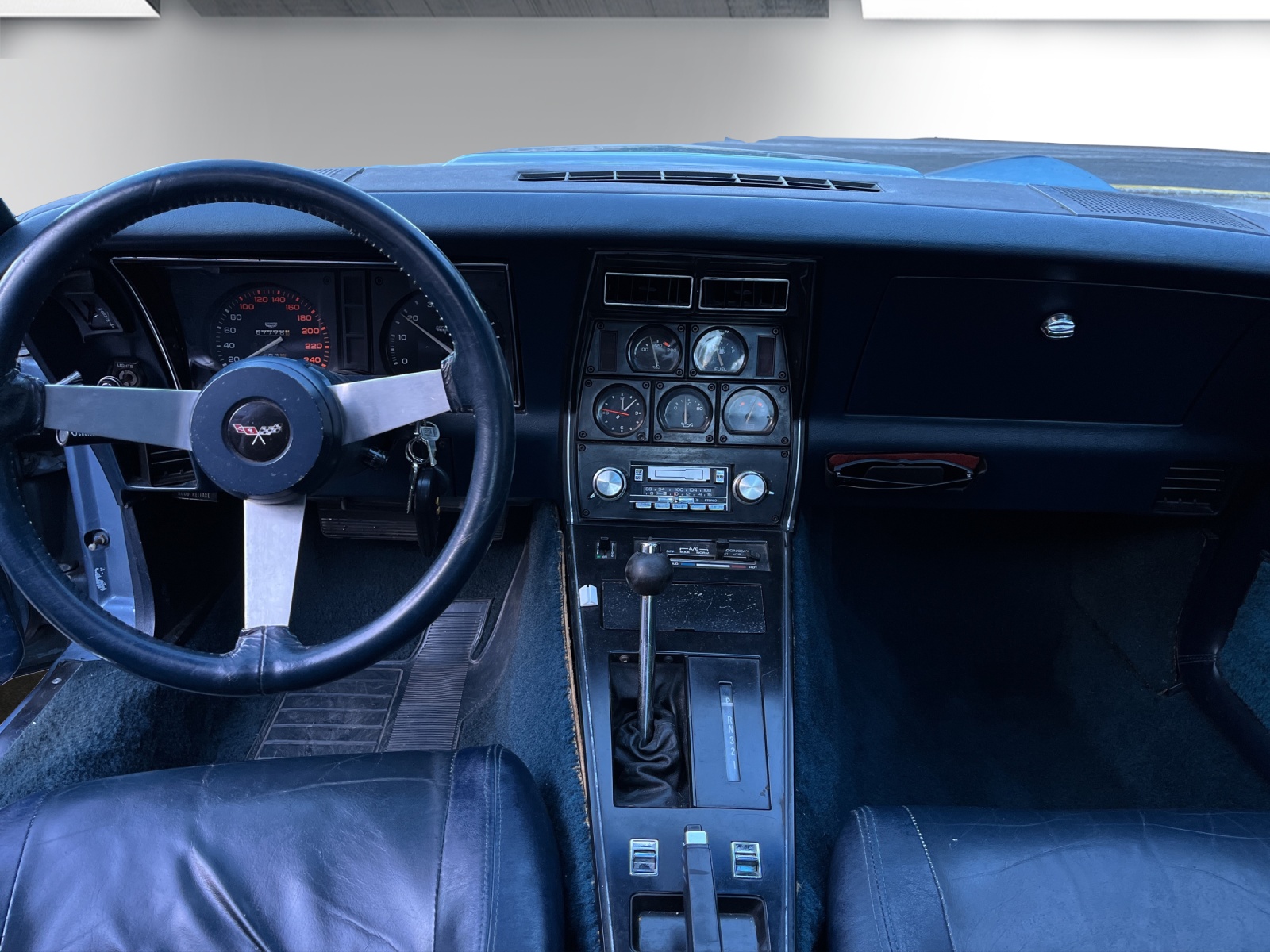 CHEVROLET Corvette Targa C3-image-11