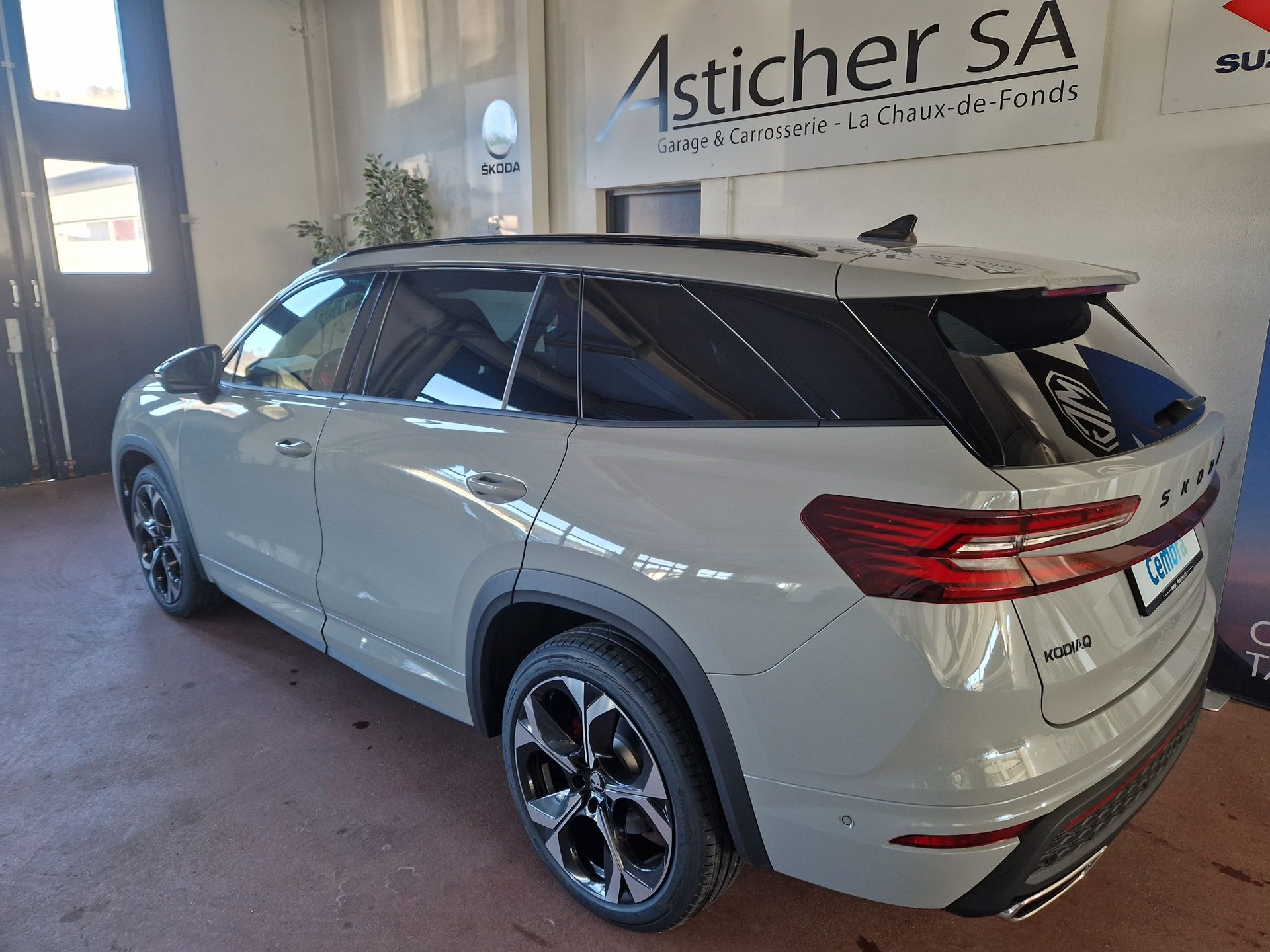 SKODA Kodiaq 2.0 TSI RS 4x4-image-1