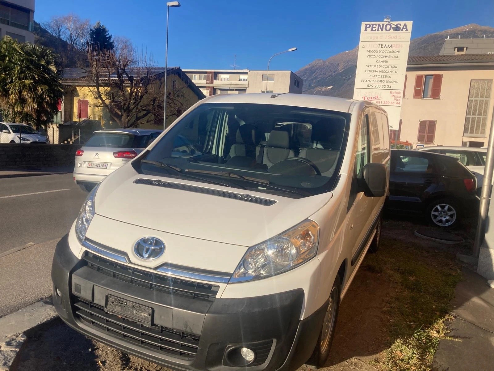 TOYOTA Proace 2.0D Panel Van Terra L1H1-image-0