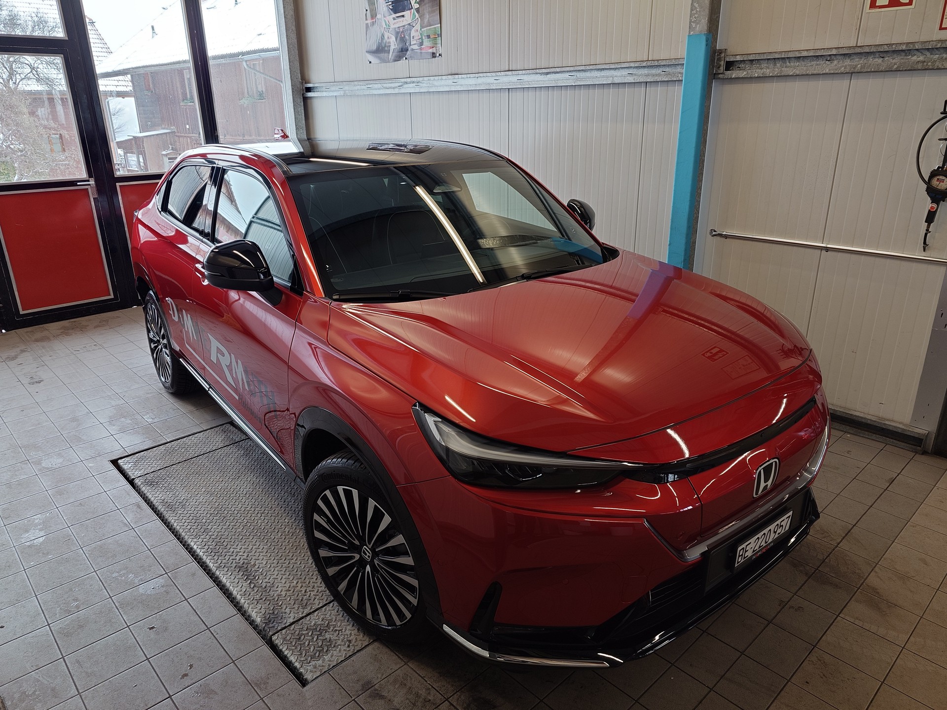 HONDA Ny1 Advance-image-10