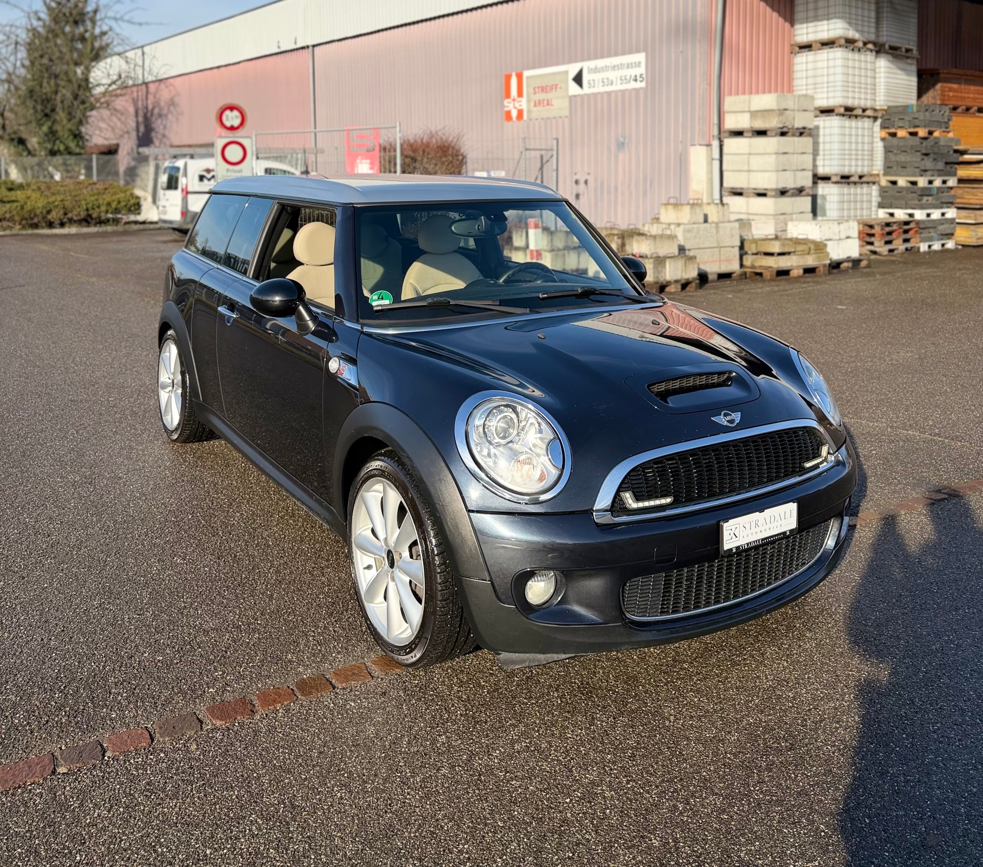 MINI Clubman Cooper S Steptronic-image-2