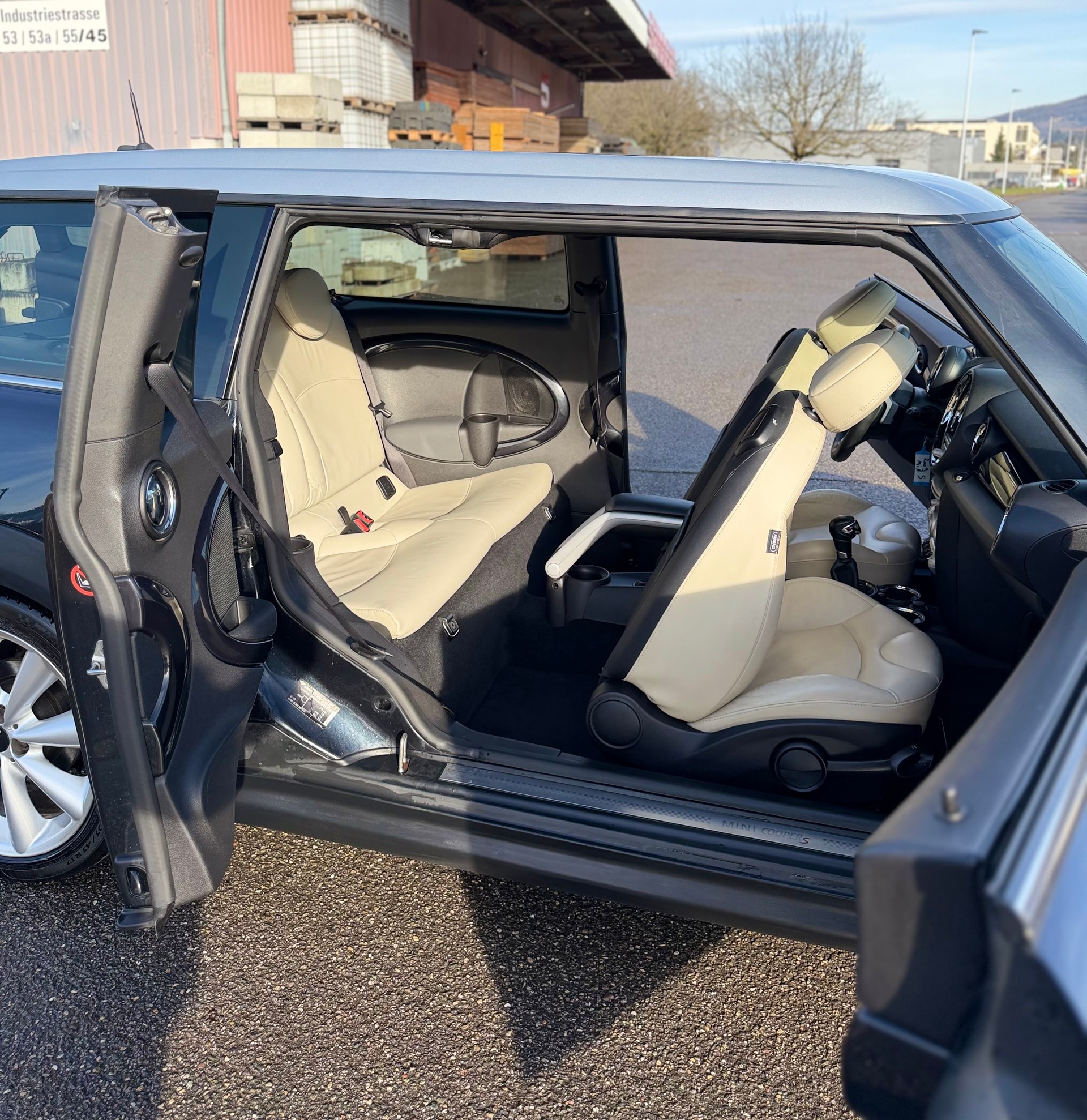 MINI Clubman Cooper S Steptronic-image-12