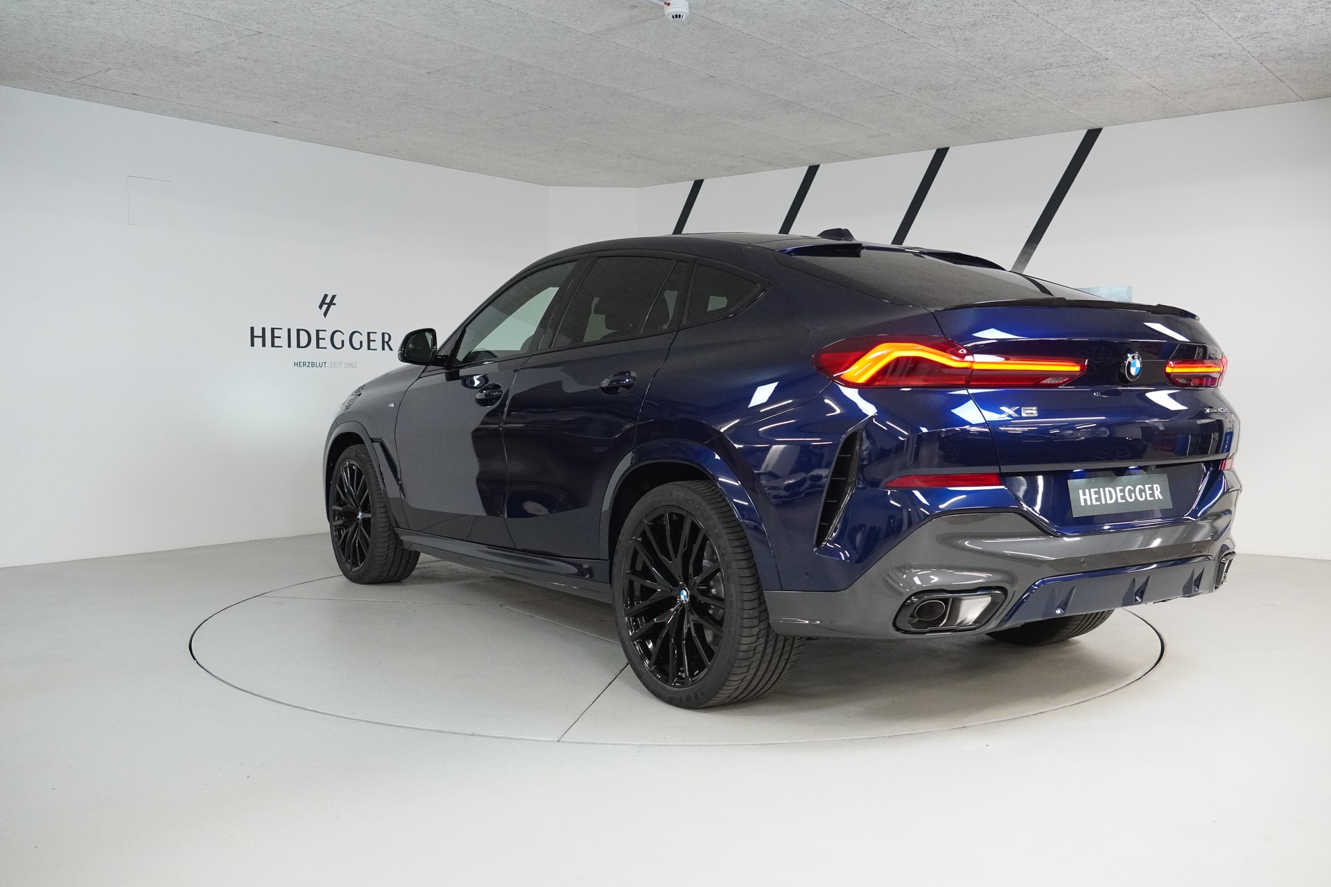 BMW X6 xDrive 48V 40d M Sport Pro Steptronic-image-4