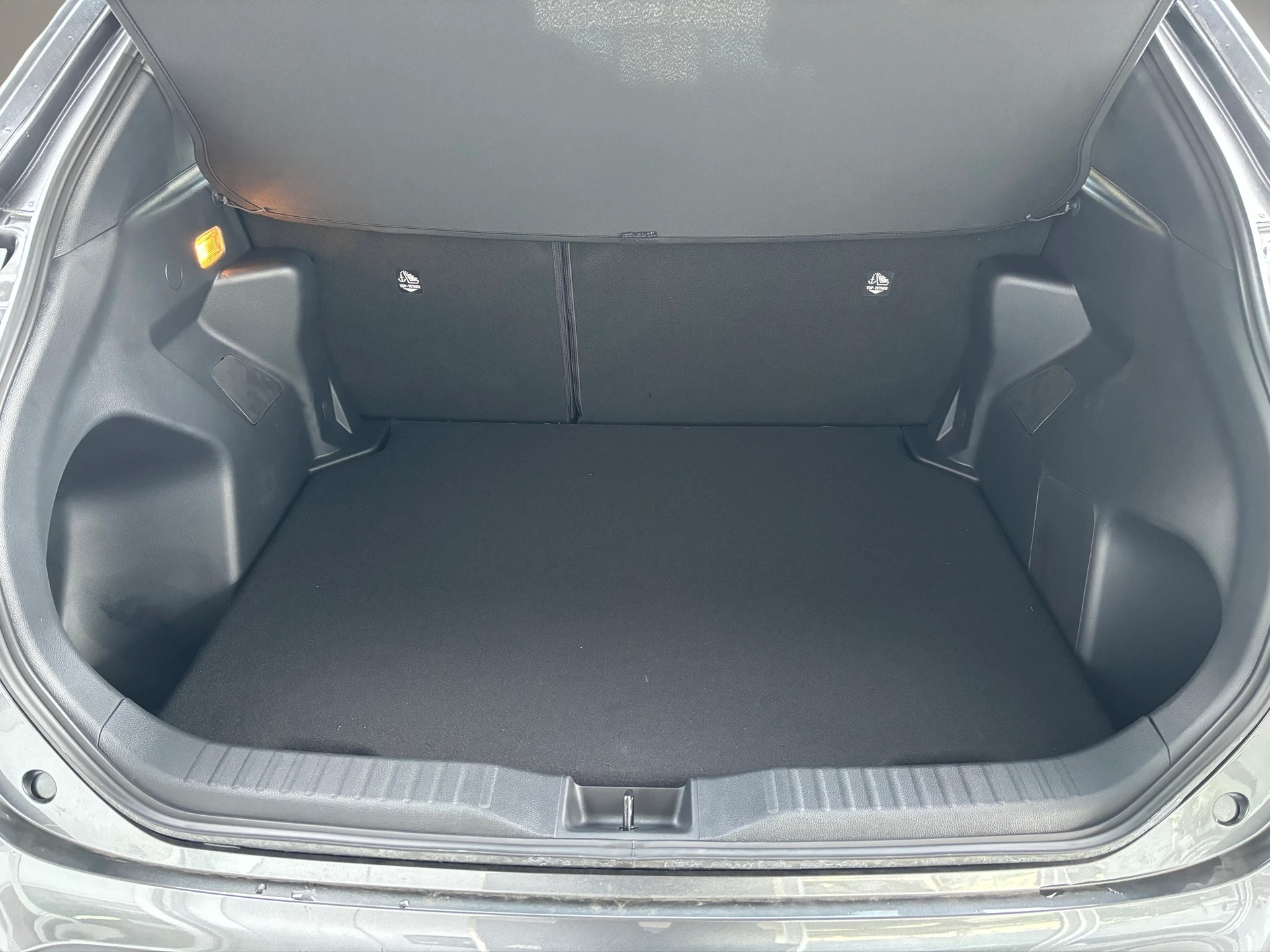 TOYOTA Yaris Cross 1.5 Trend e-CVT-image-23