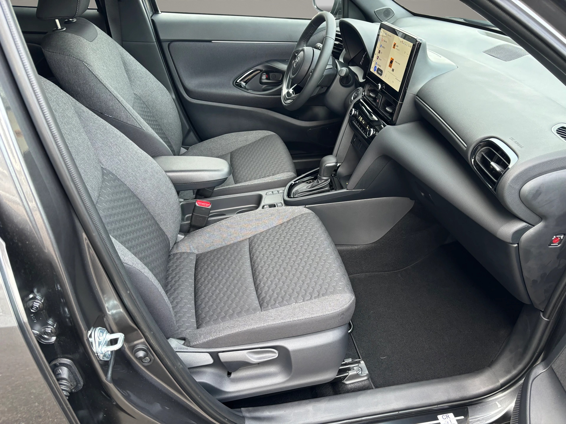 TOYOTA Yaris Cross 1.5 Trend e-CVT-image-10