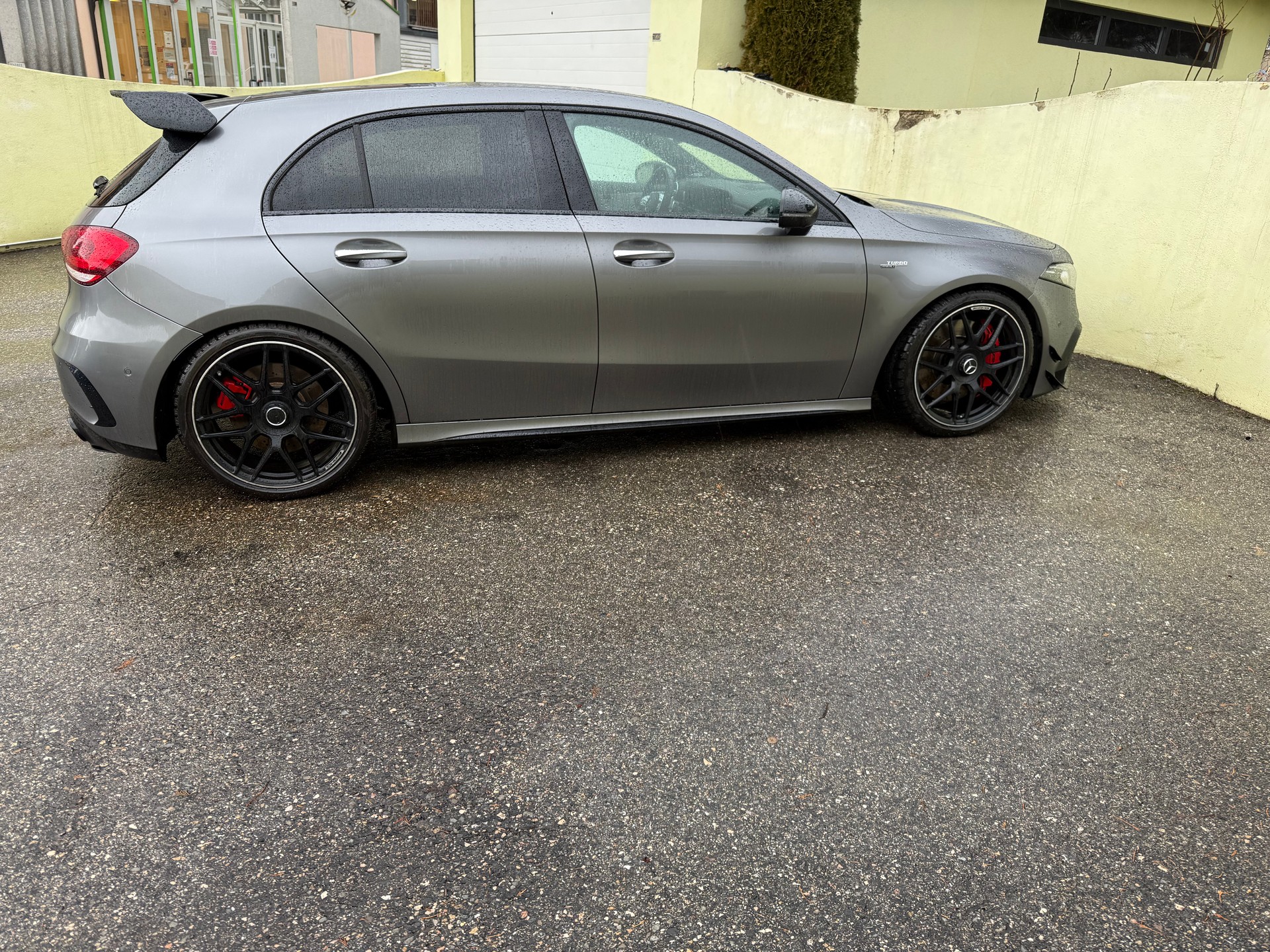 MERCEDES-BENZ A 45 S AMG 4Matic+ Edition 1 Speedshift-image-2