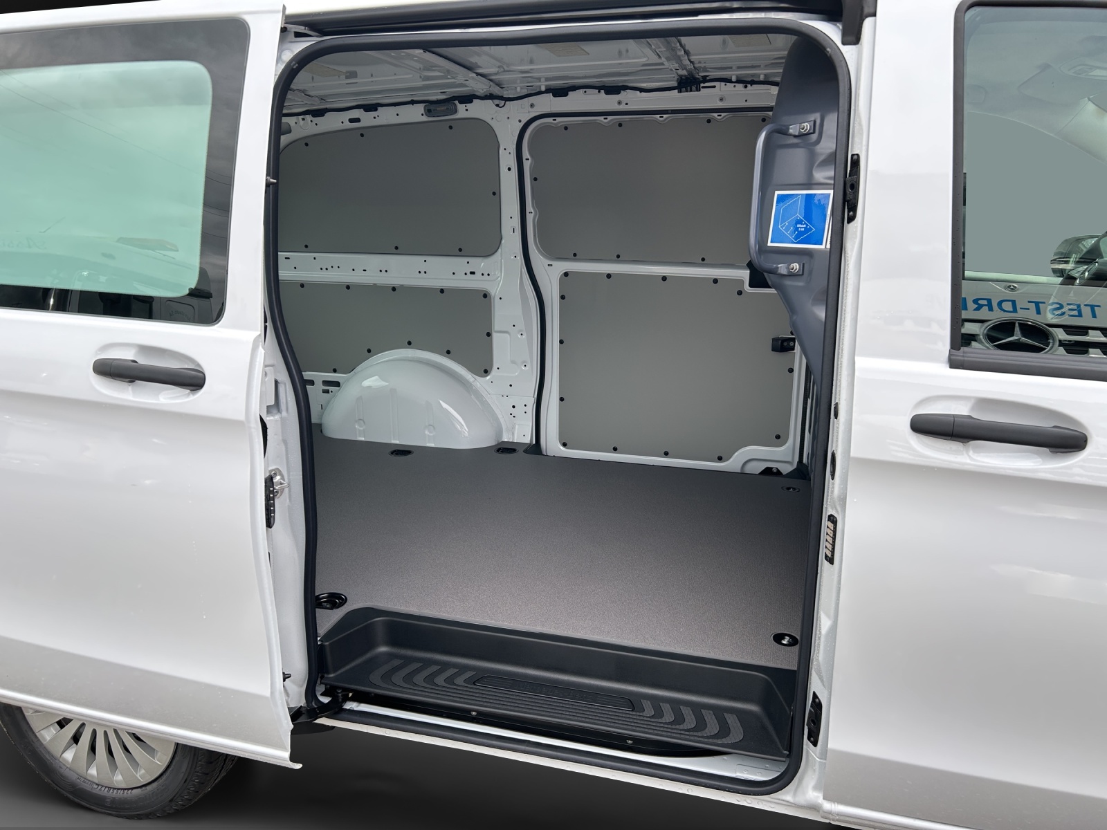 MERCEDES-BENZ Vito 116 CDI Lang Pro 9G-Tronic 4M-image-7