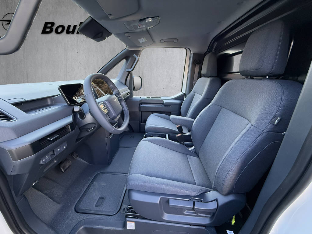 KIA PV5 cargo 71.2 kWh Plus-image-8