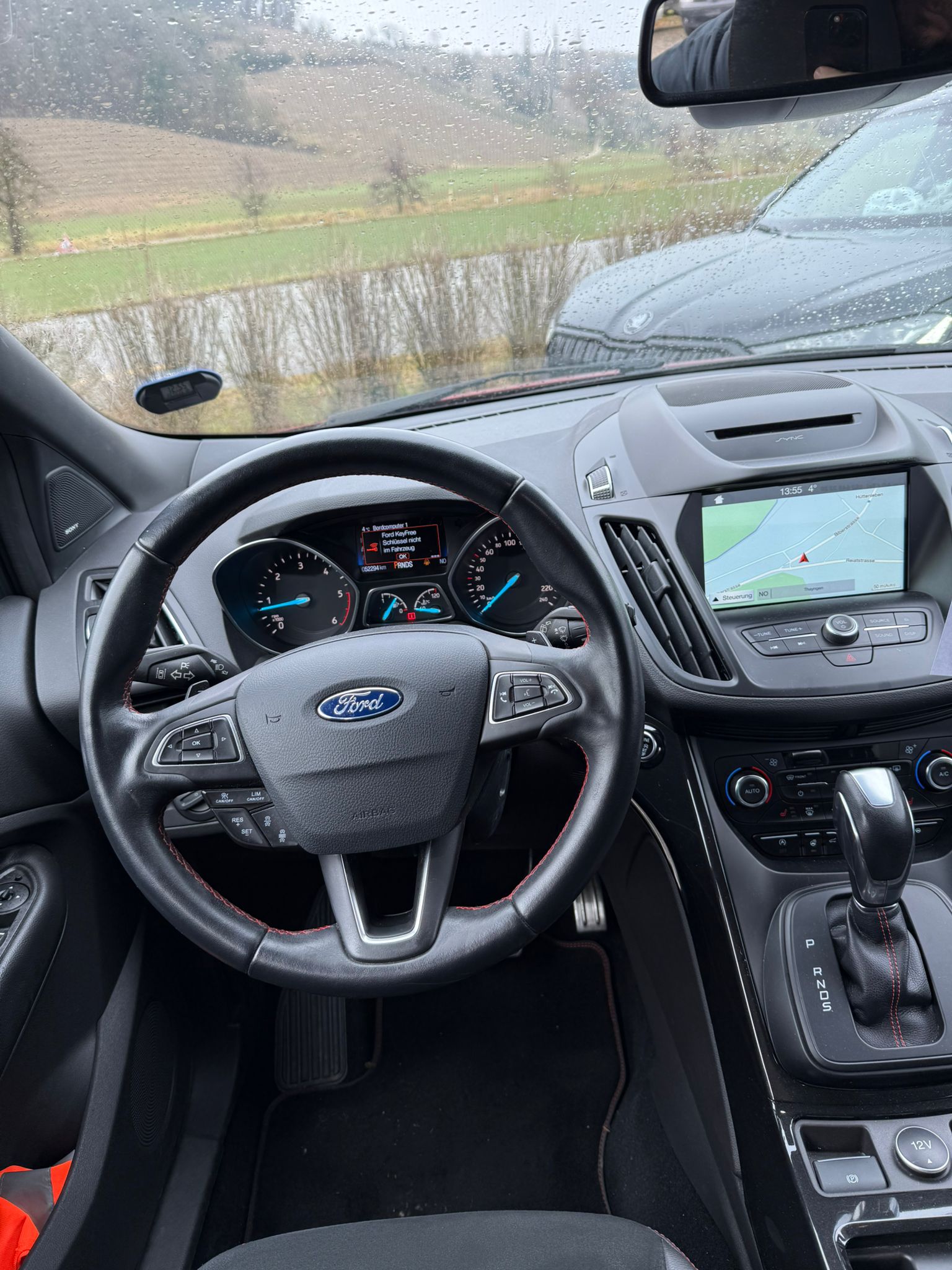 FORD Kuga 2.0 TDCi ST Line High 4WD PowerShift-image-1