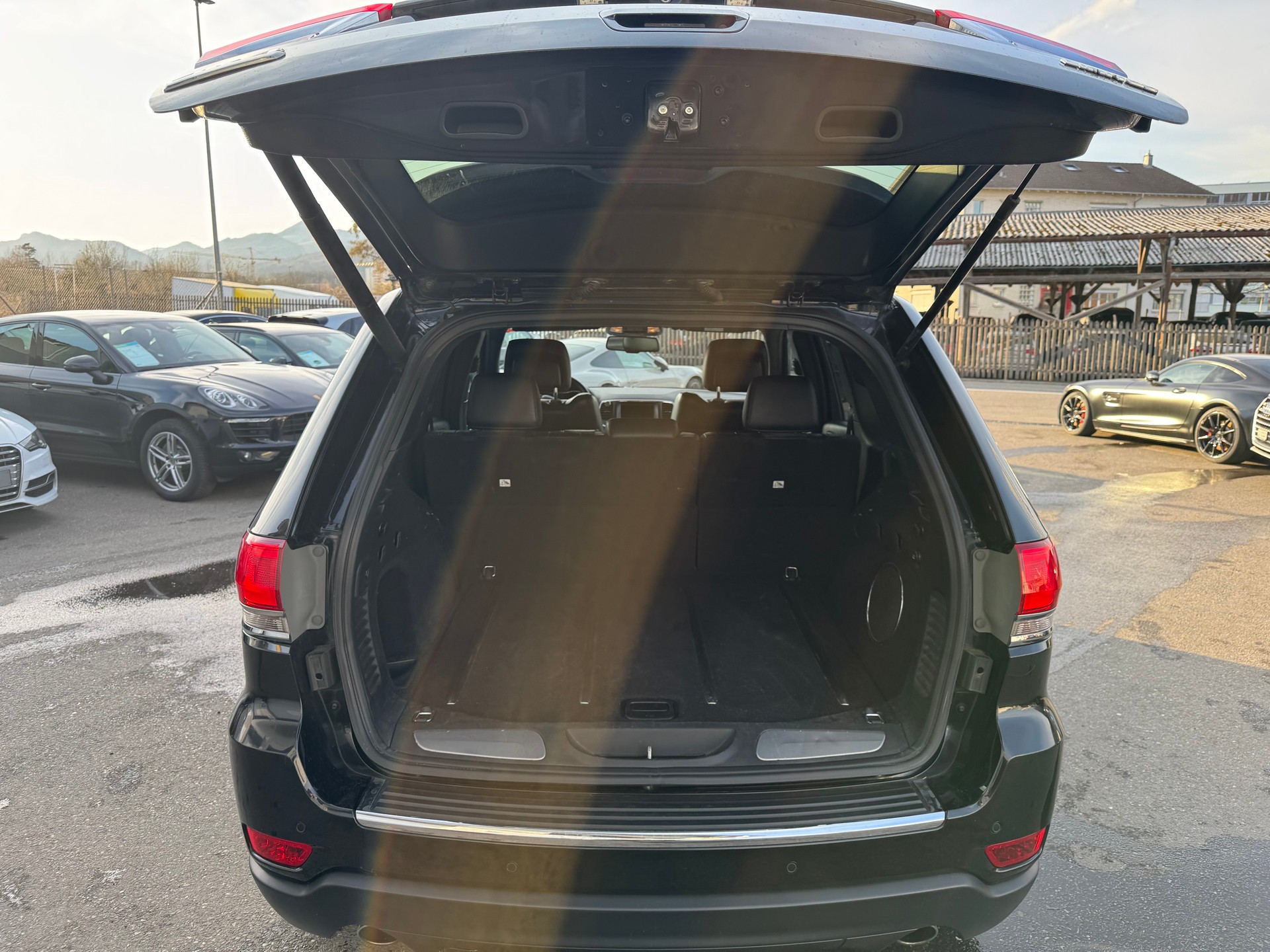 JEEP Grand Cherokee 3.0 CRD Limited Automatic-image-6
