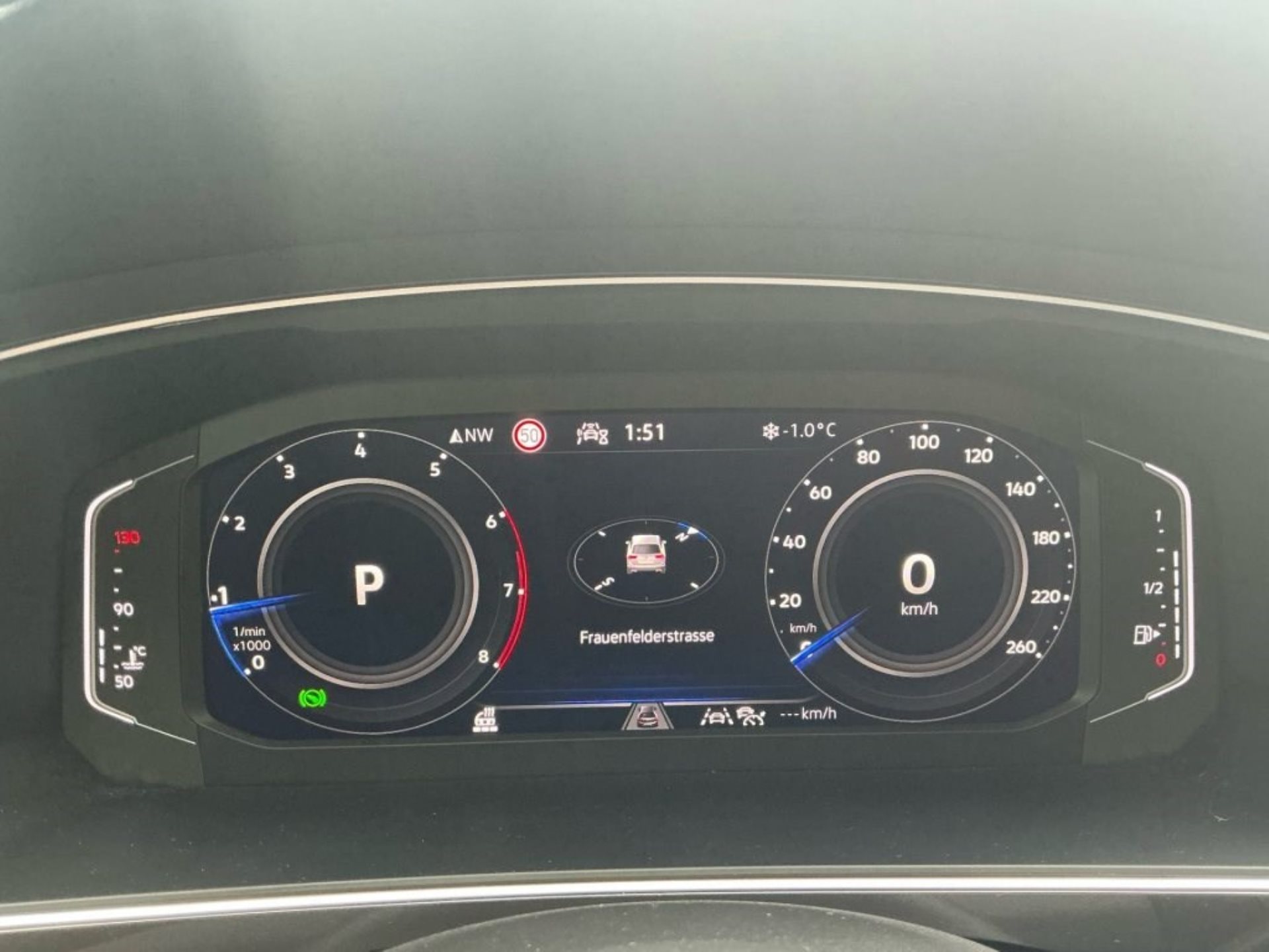 VW Tiguan Allspace 1.5 TSI DSG *** MIT ANHÄNGEKUPPLUNG ***-image-11
