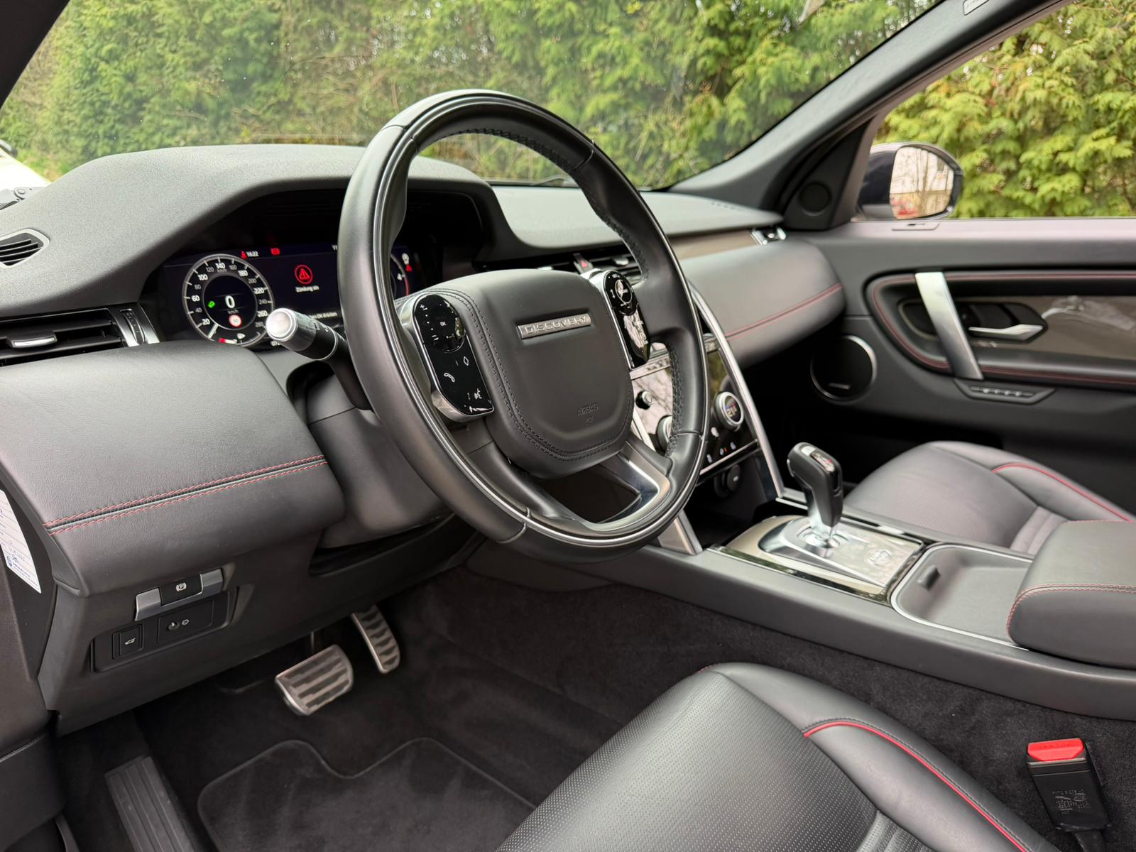 LAND ROVER Discovery Sport R Dyn D240 2.0D SD4 MHEV HSE AT9-image-12