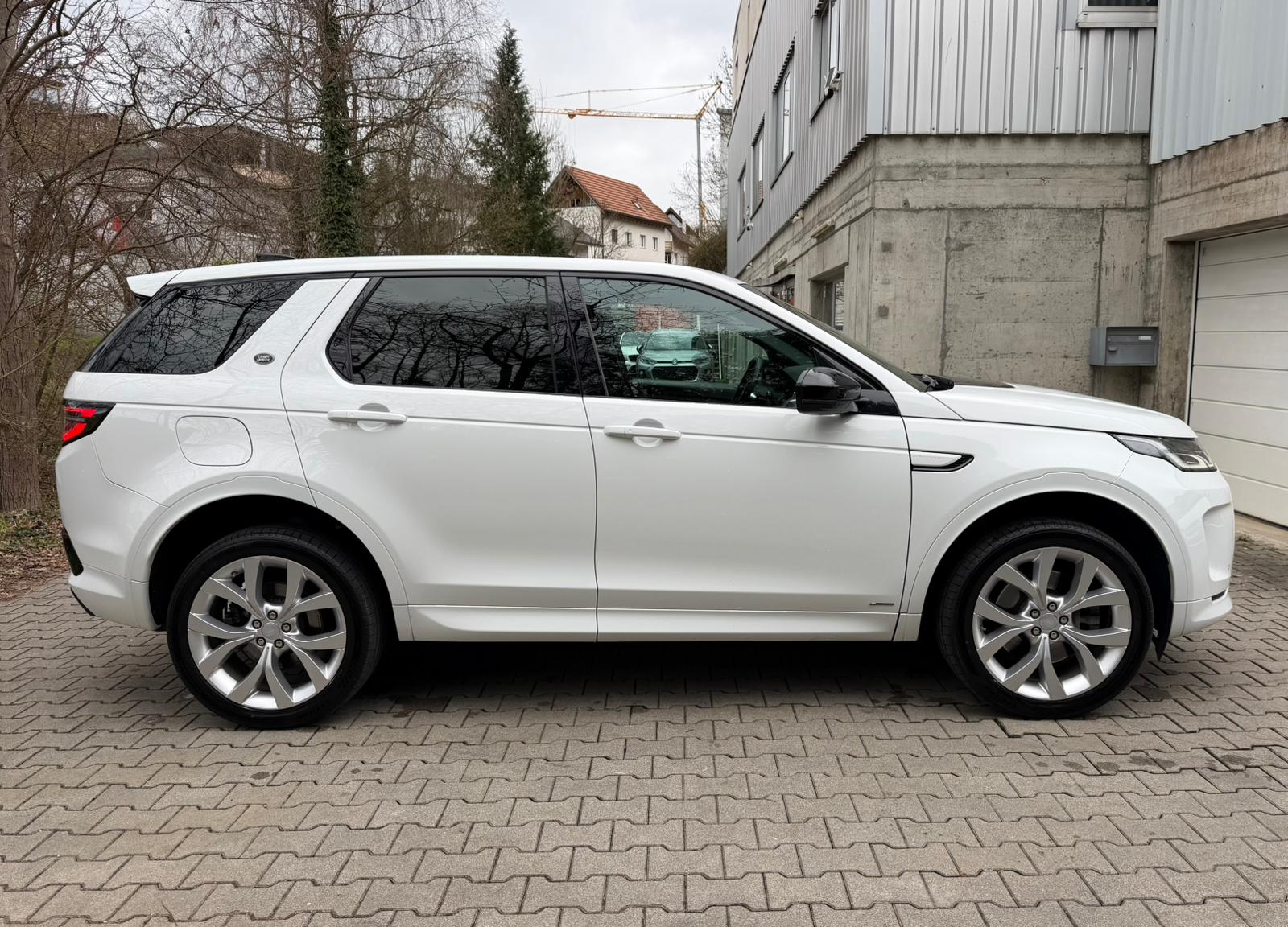 LAND ROVER Discovery Sport R Dyn D240 2.0D SD4 MHEV HSE AT9-image-5