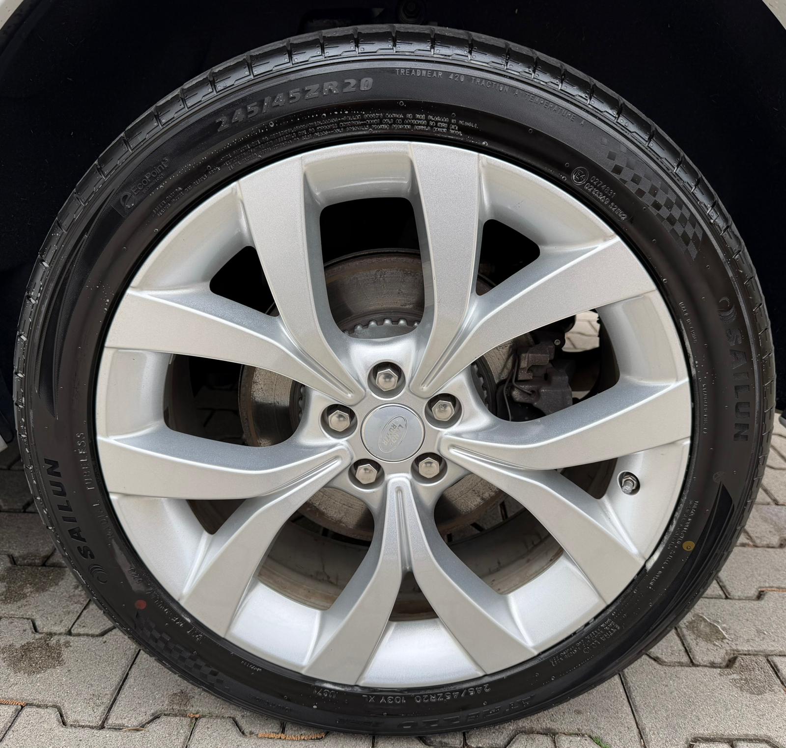 LAND ROVER Discovery Sport R Dyn D240 2.0D SD4 MHEV HSE AT9-image-8