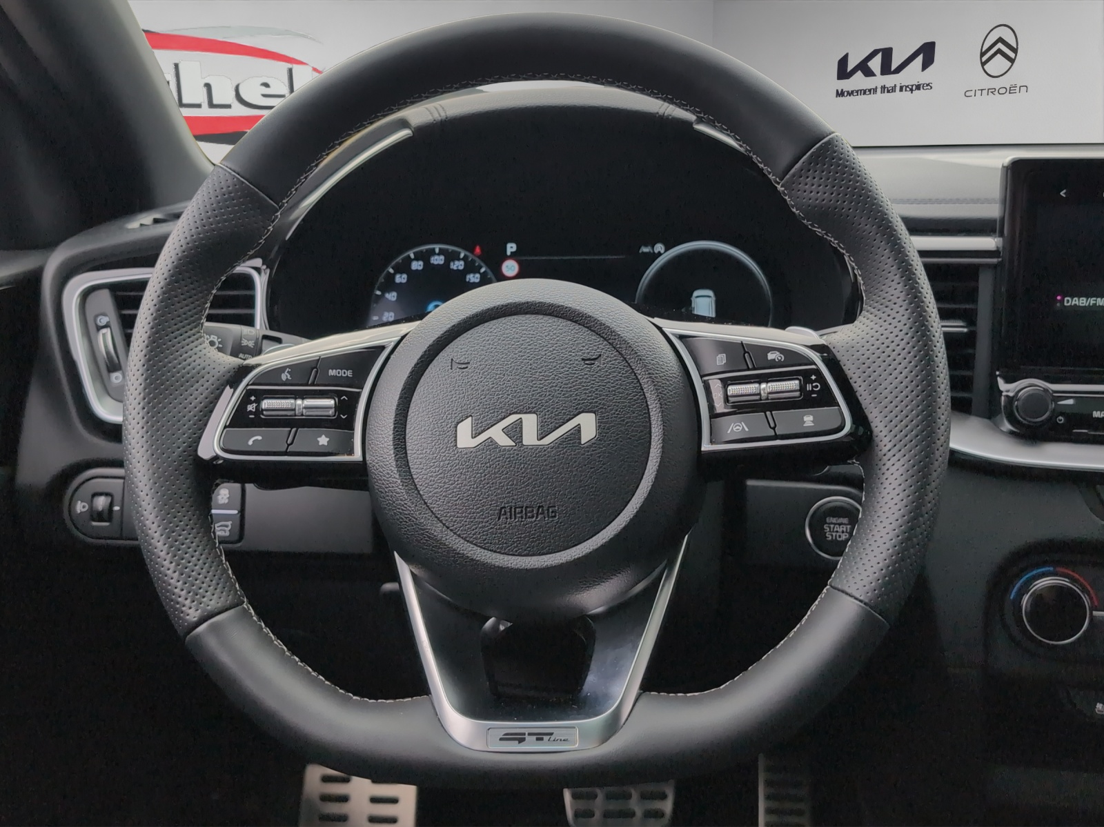 KIA Ceed SW 1.5 T-GDi MHEV GT-Line / Panorama-Glasdach / Lederausstattung / Herstellergarantie bis 2031-image-10