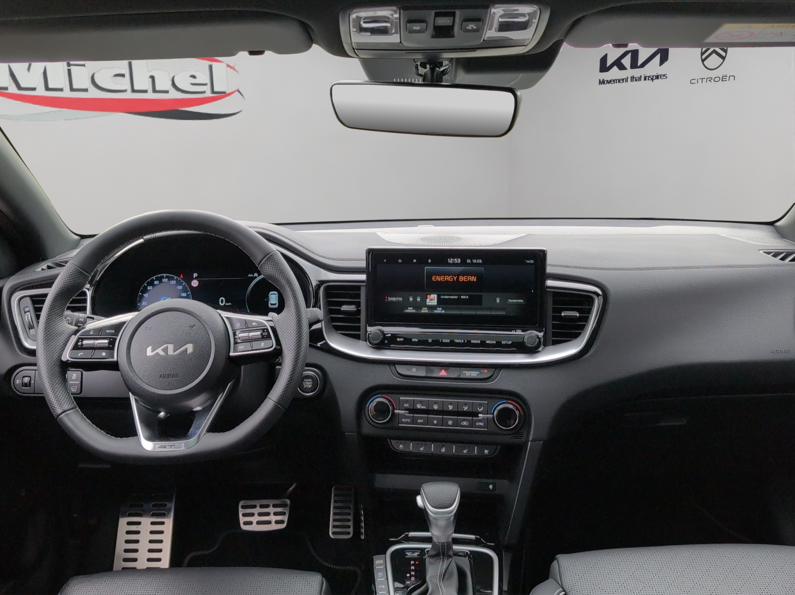 KIA Ceed SW 1.5 T-GDi MHEV GT-Line / Panorama-Glasdach / Lederausstattung / Herstellergarantie bis 2031-image-9