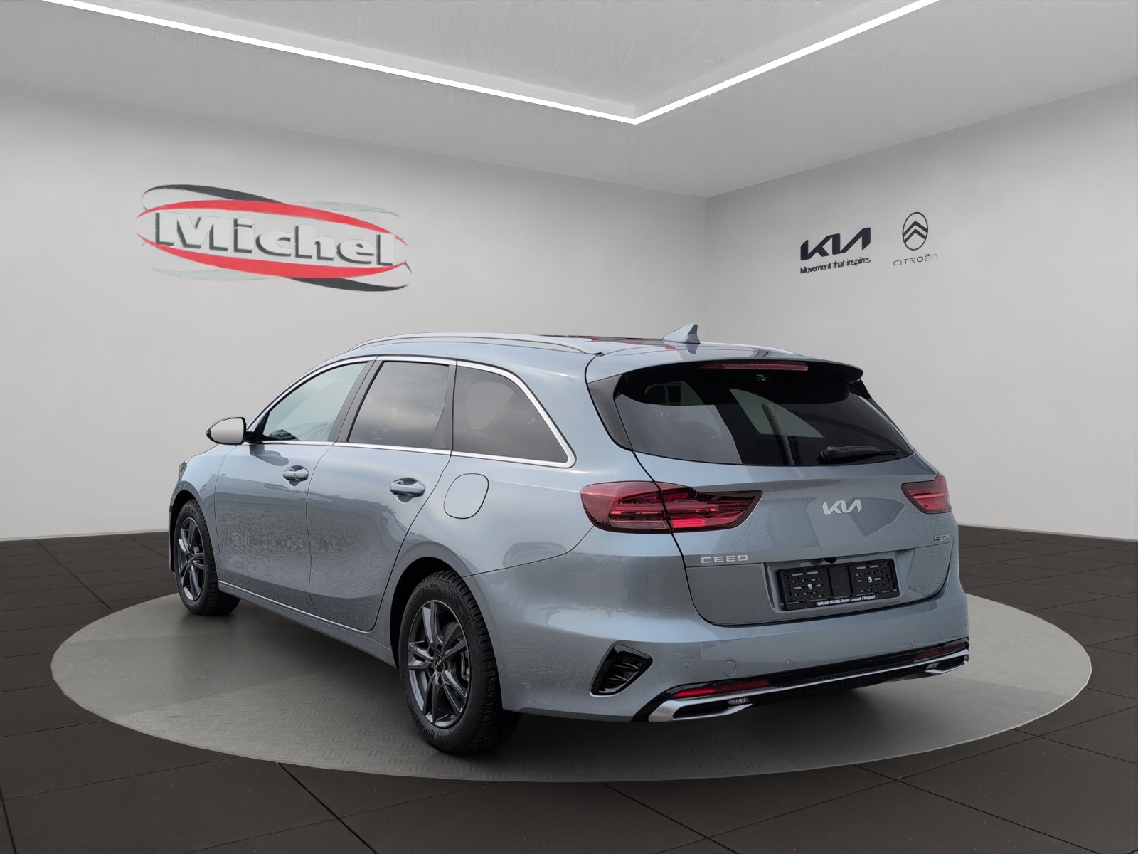 KIA Ceed SW 1.5 T-GDi MHEV GT-Line / Panorama-Glasdach / Lederausstattung / Herstellergarantie bis 2031-image-6