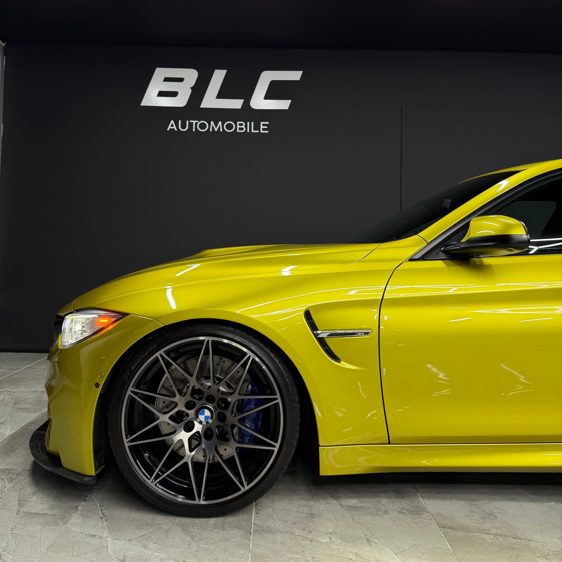 BMW M4 Coupé DKG-image-3