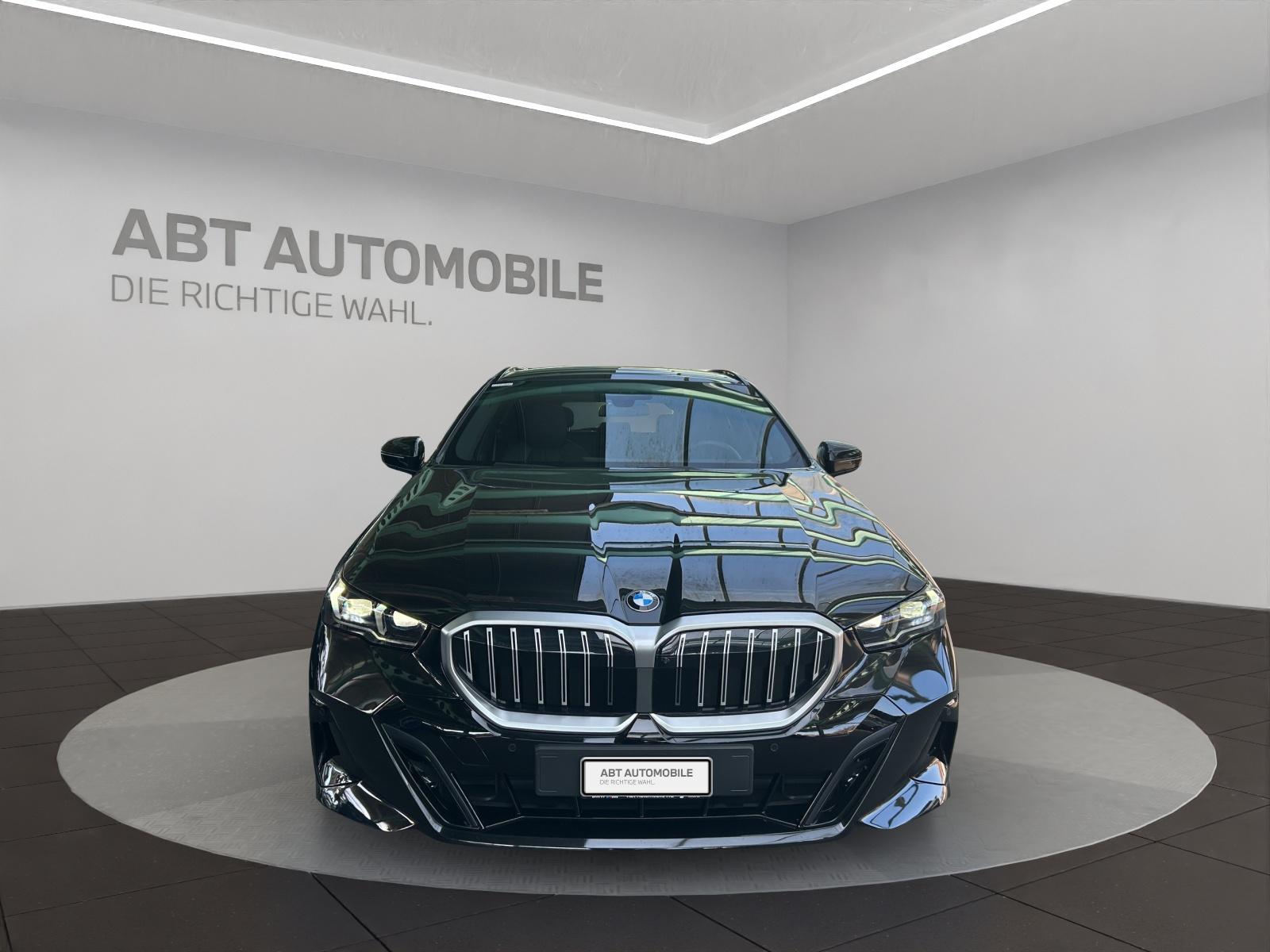 BMW 520d xDrive Touring-image-1