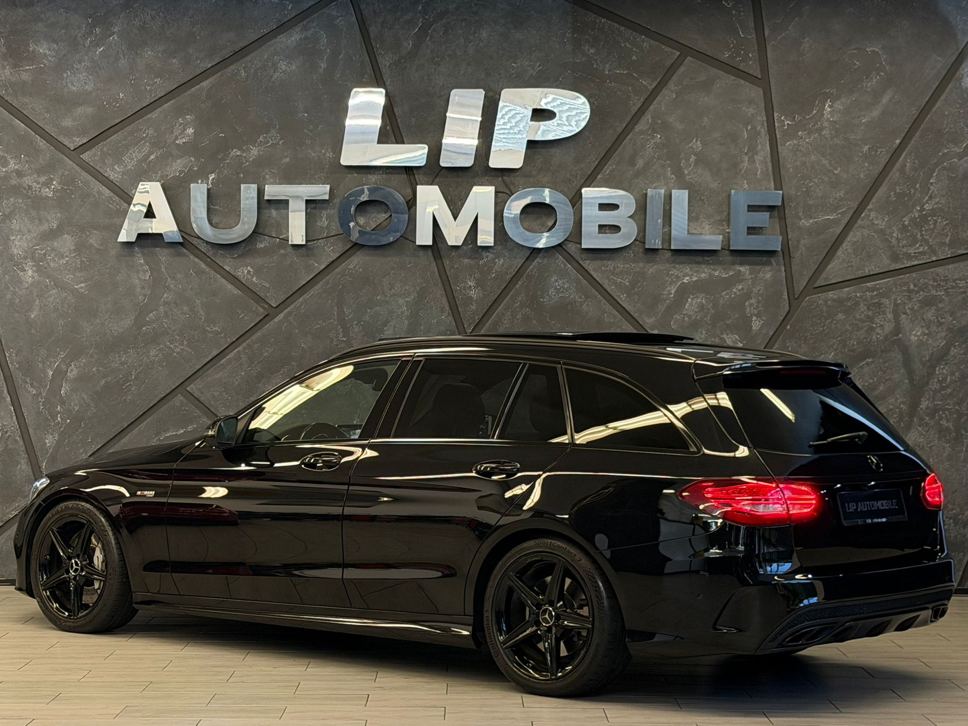 MERCEDES-BENZ C 43 AMG 4Matic 9G-Tronic-image-7