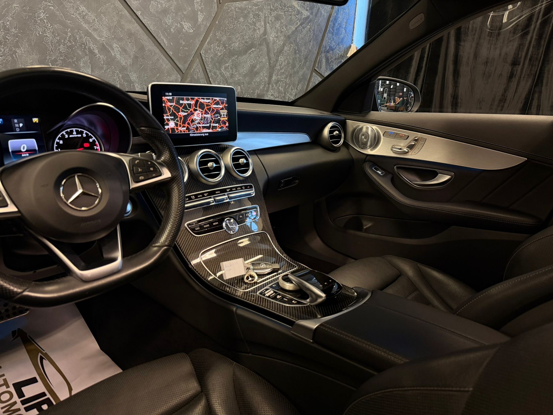 MERCEDES-BENZ C 43 AMG 4Matic 9G-Tronic-image-9